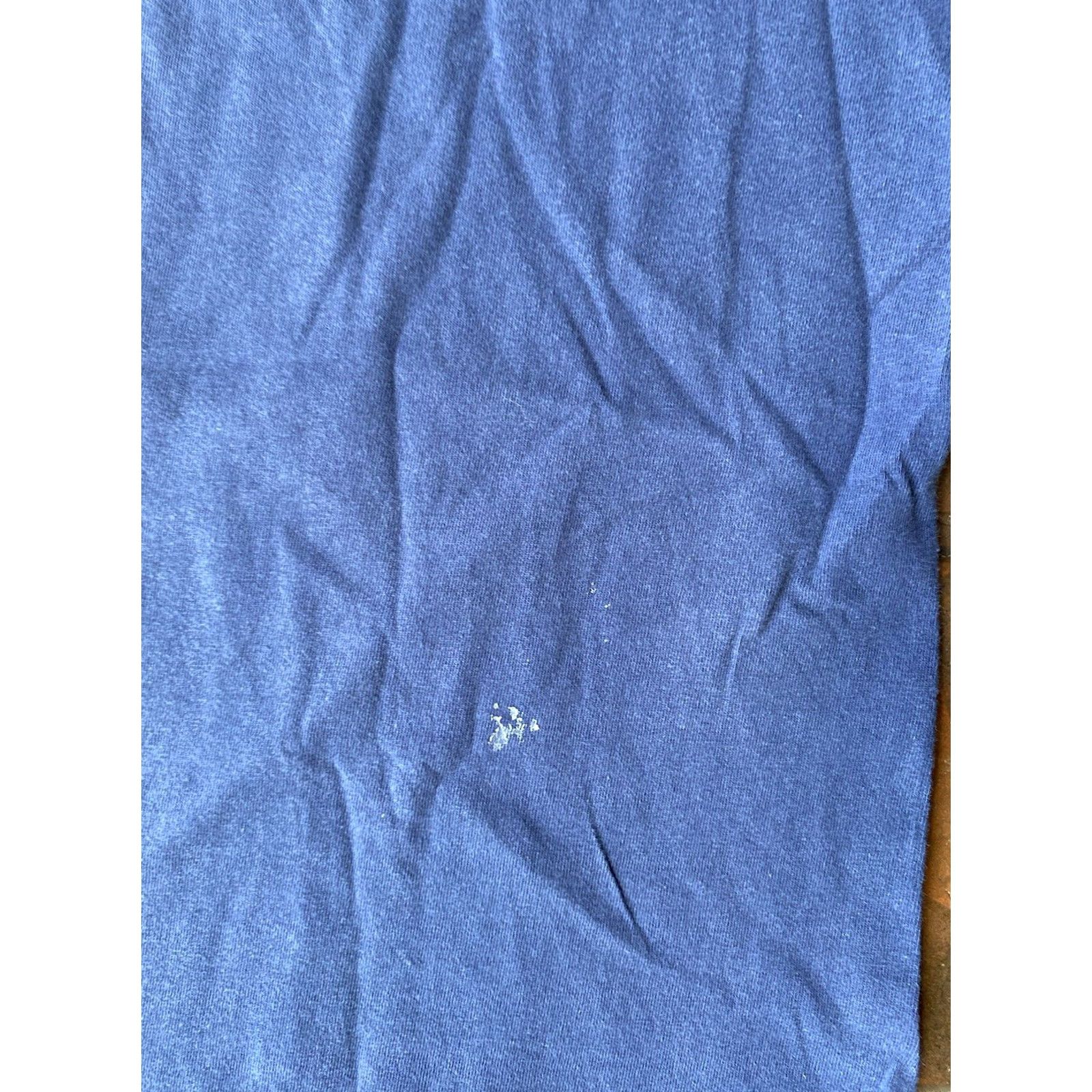 Vintage VINTAGE Looney Tunes Christmas T-Shirt Large Blue Cotton Knit Crew Neck Unisex Adults 90s Bugs Bunny Daffy Duck Marvin Taz Logo Graphic Print Size US L / EU 52-54 / 3 - 6 Thumbnail