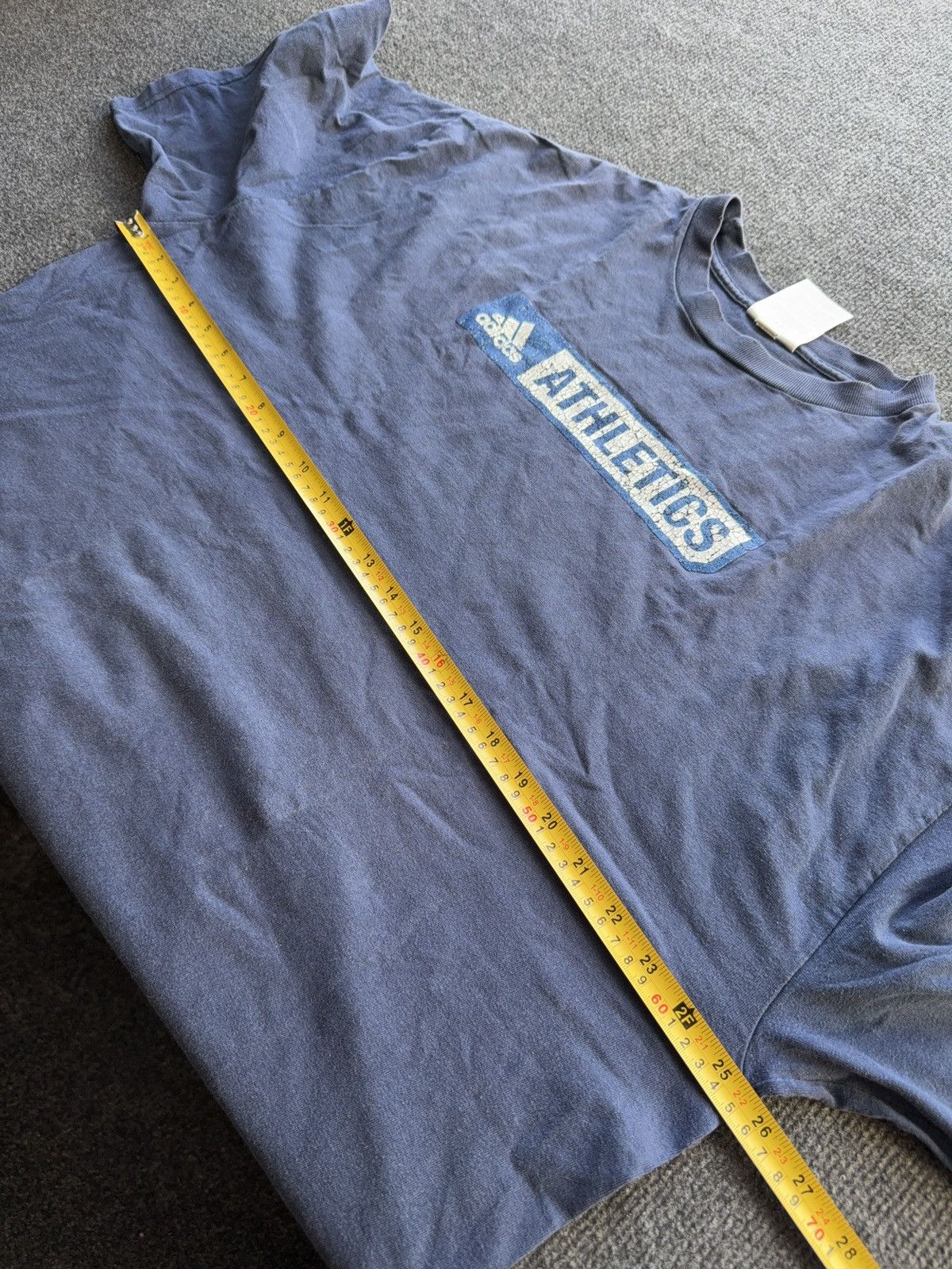 Adidas Vintage 00s Adidas Athletics Faded Navy Blue Cracked Logo Size US XL / EU 56 / 4 - 17 Thumbnail