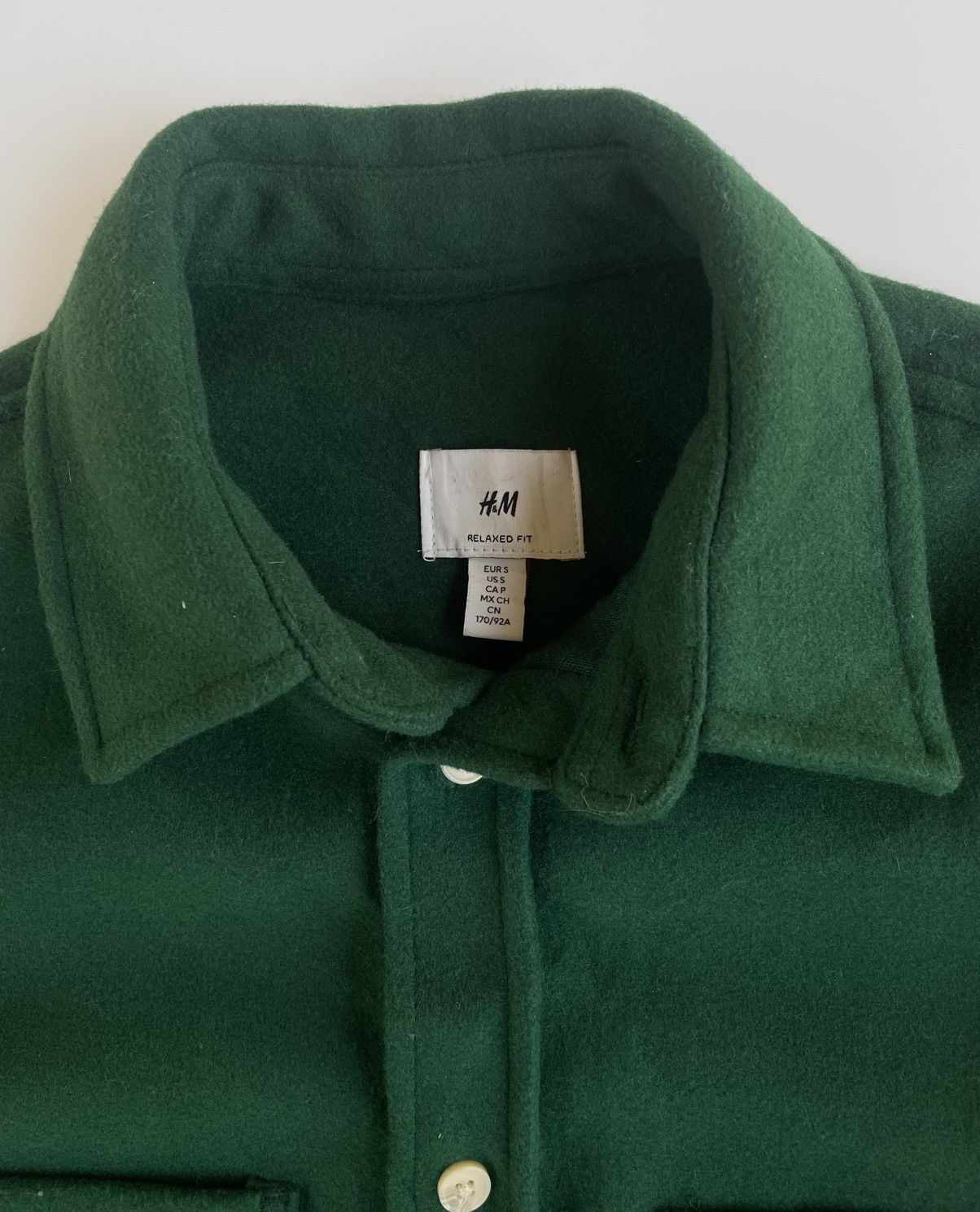 H&M H&M Fit overshirt Dark Green Size US S / EU 44-46 / 1 - 5 Thumbnail