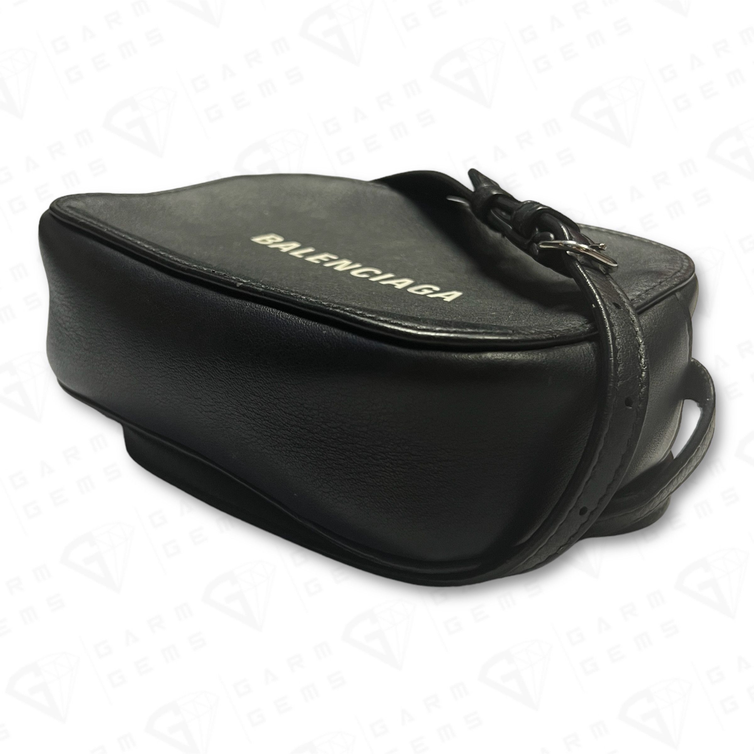Balenciaga Balenciaga Everyday Leather Camera Bag XS Size ONE SIZE - 5 Thumbnail