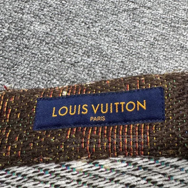 Louis Vuitton Louis Vuitton Multi. Size US 40 / EU 56 - 2 Thumbnail