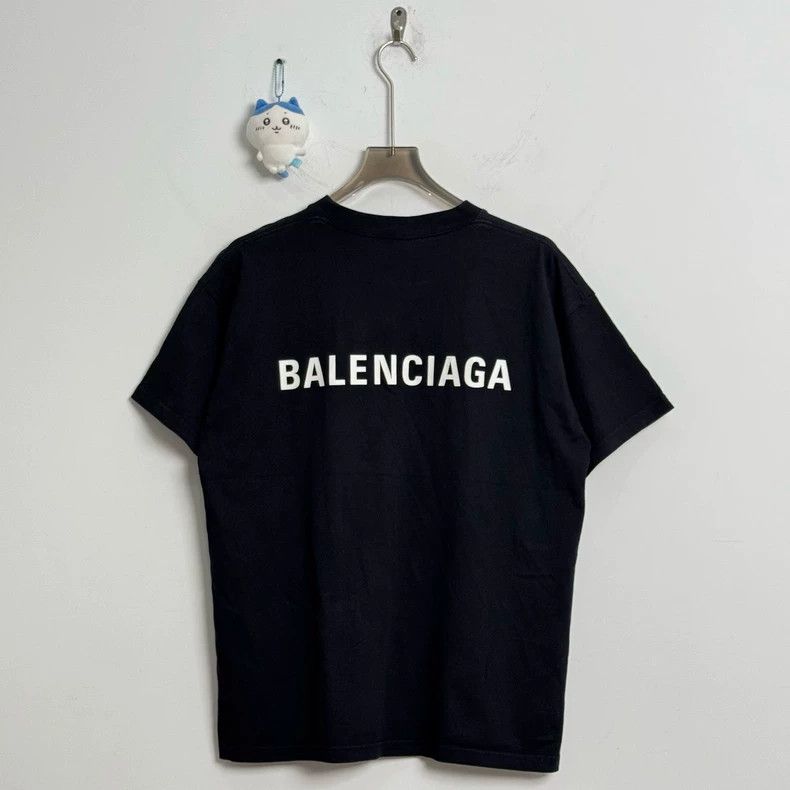 Balenciaga Balenciaga Black front and back monogram logo short sleeve Size US M / EU 48-50 / 2 - 4 Thumbnail