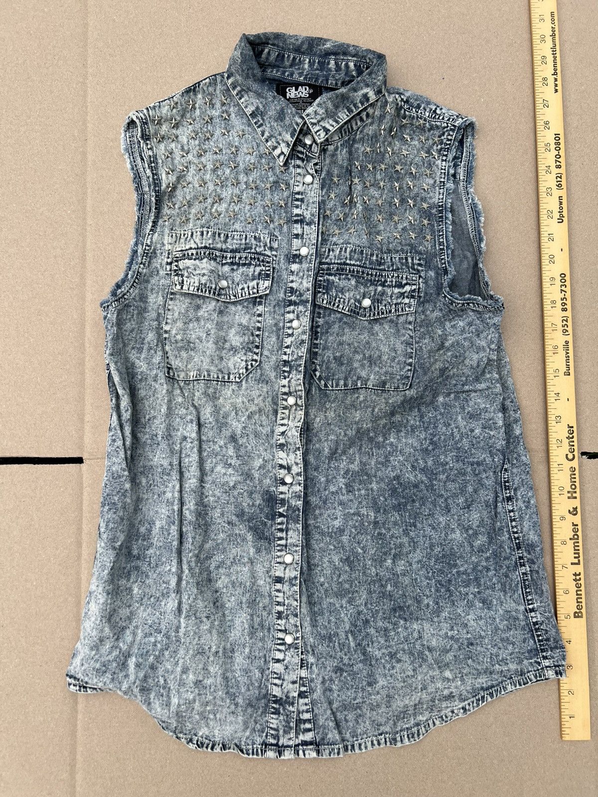 Japanese Brand GLAD NEWS Studded Denim Vest Size US L / EU 52-54 / 3 - 1 Thumbnail