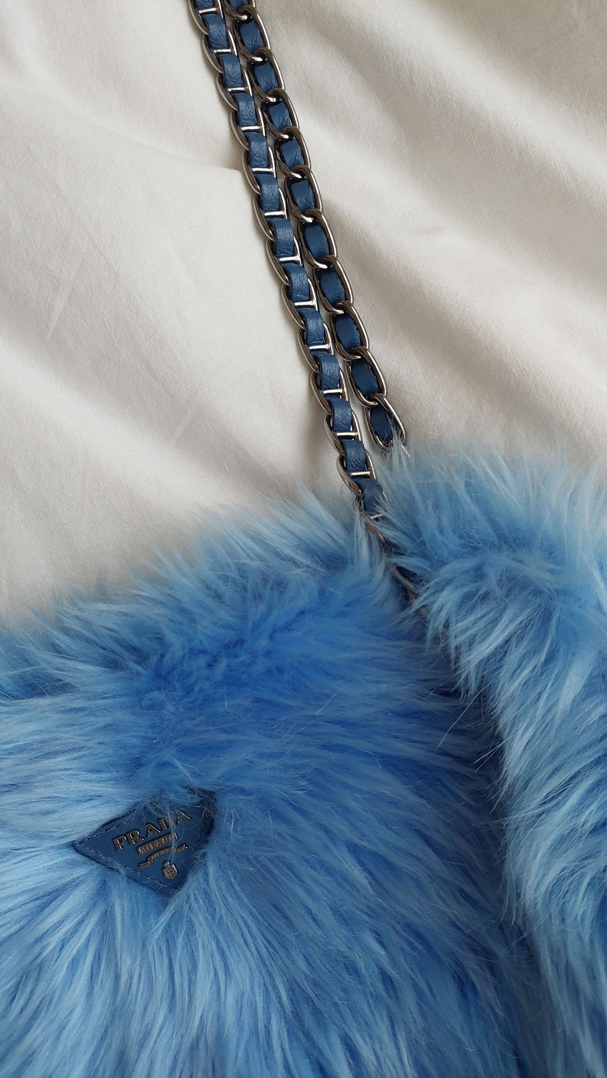 Prada Vintage faux fur blue chain bag Size ONE SIZE - 8 Thumbnail