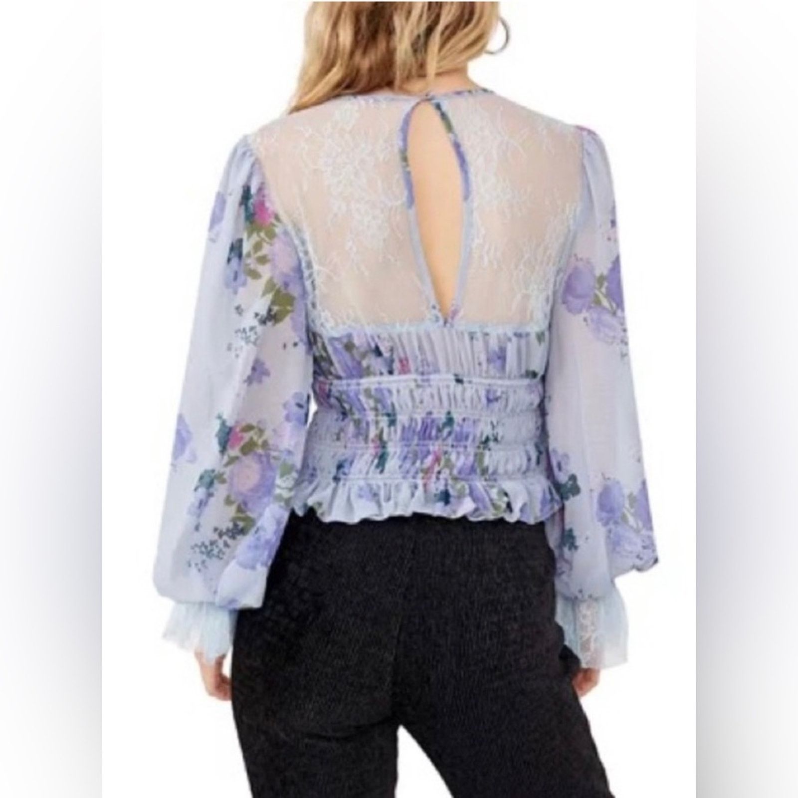 Free People NWT free people Daphne floral and lace top Size S / US 4 / IT 40 - 6 Thumbnail