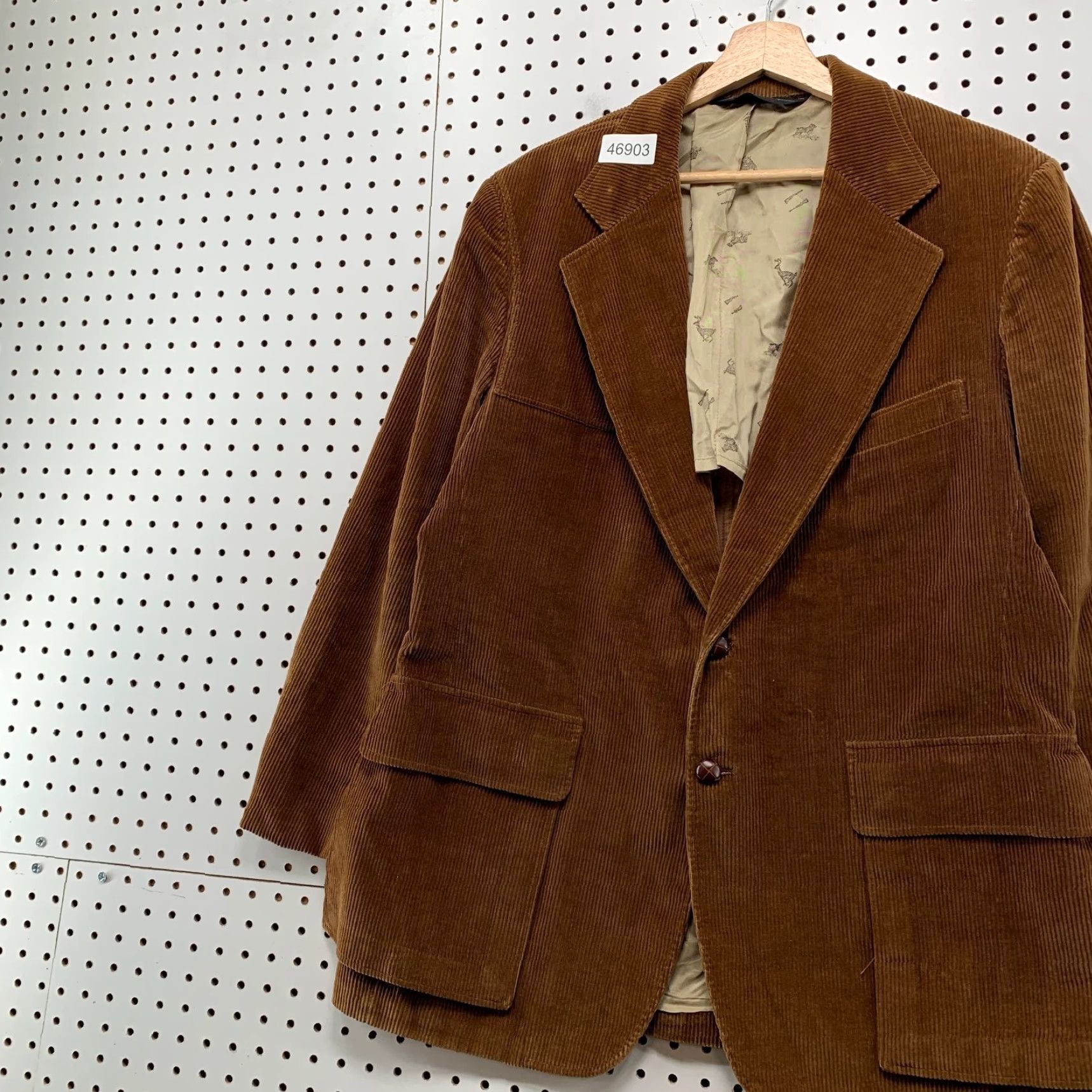 Vintage Vintage Cricketeer Corduroy Sport Coat Blazer Mens 42 Brown Heavyweight USA Blazer 60s 70s Mens Size 42R - 6 Thumbnail
