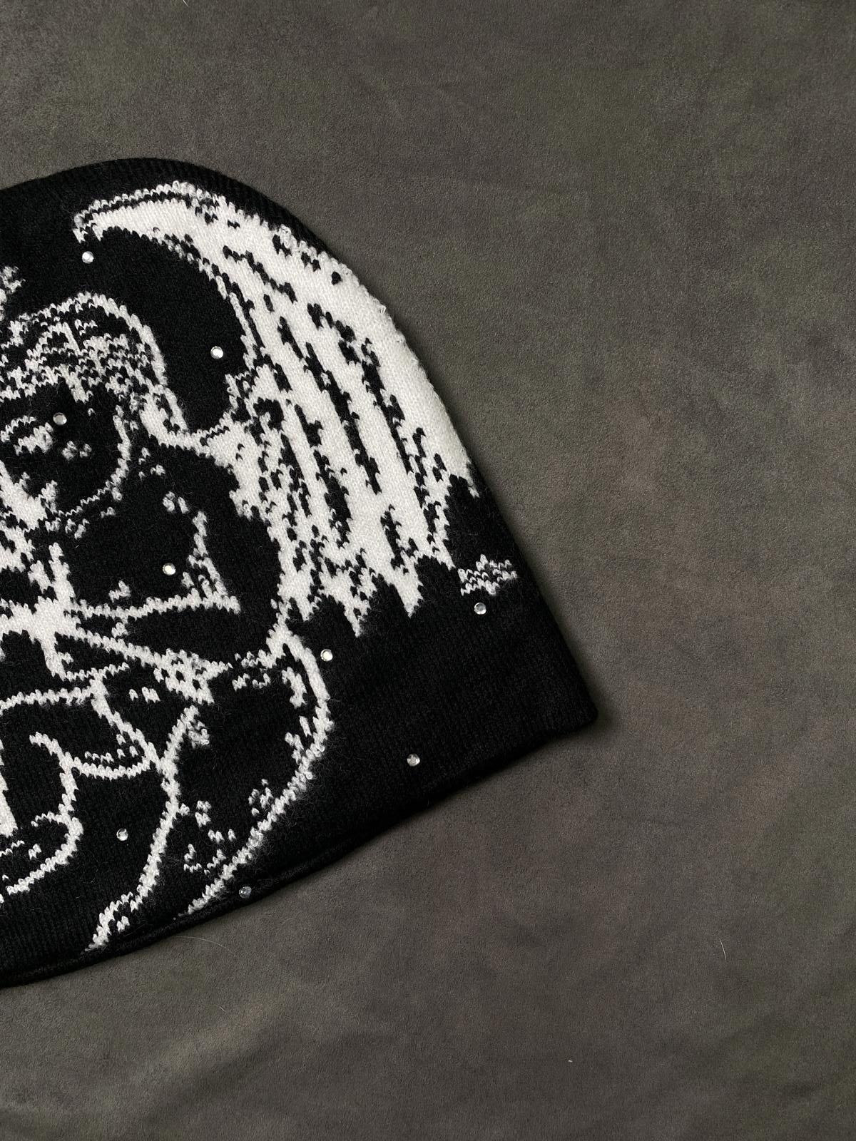 Japanese Brand Rare White Angel Graphic No Cuff Knit Black Beanie Hats OS Size ONE SIZE - 2 Thumbnail