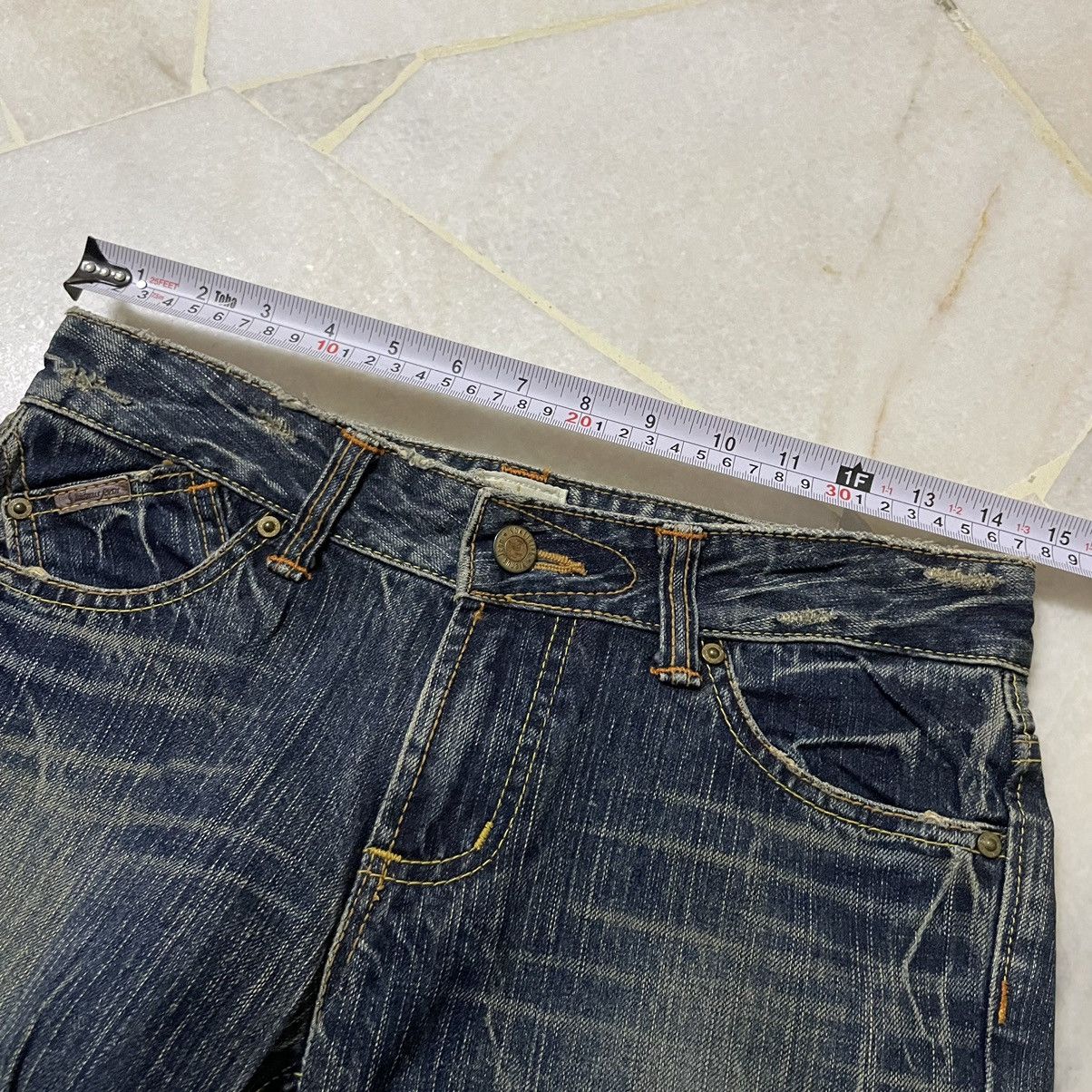 Le Grande Bleu (L.G.B.) ORIGINAL VINTAGE VEAGUS EDWIN FLARED JAPAN DENIM (28×39) Size US 28 / EU 44 - 11 Thumbnail