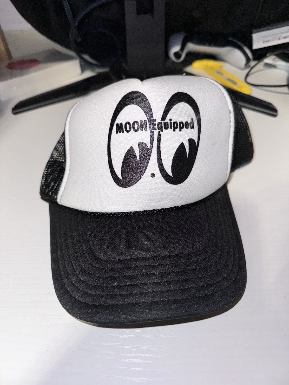 Other × Vintage MOON Equipped Trucker Hat Size ONE SIZE - 1 Thumbnail