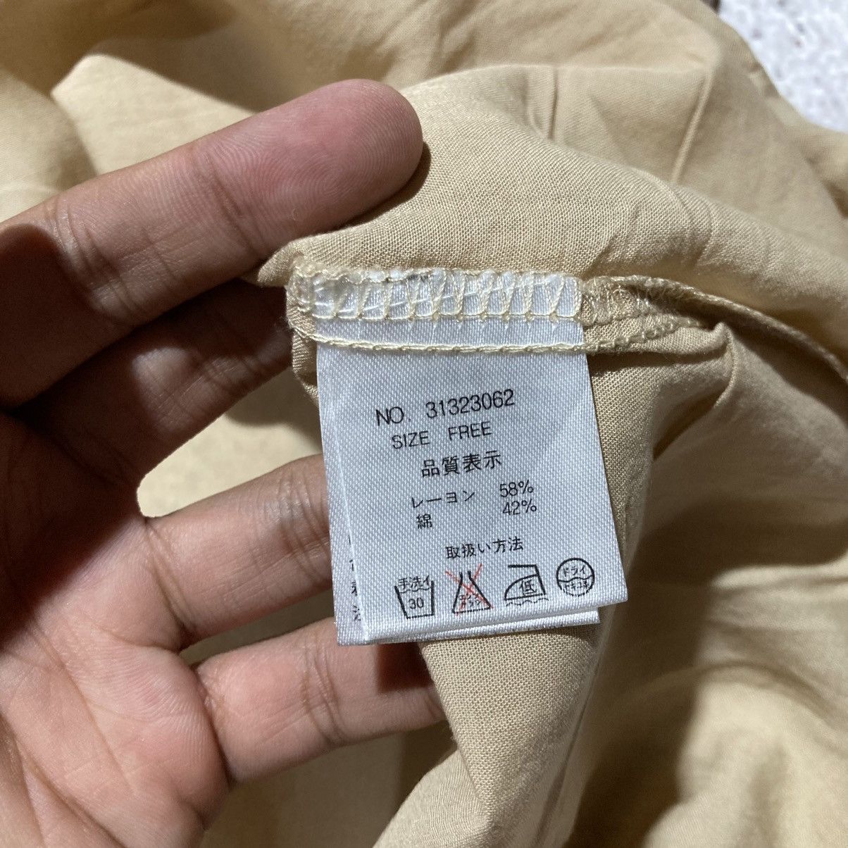 Japanese Brand 2000s GOA Soft Light Weight Shirt Button Up Beige Lgb Size US M / EU 48-50 / 2 - 15 Thumbnail