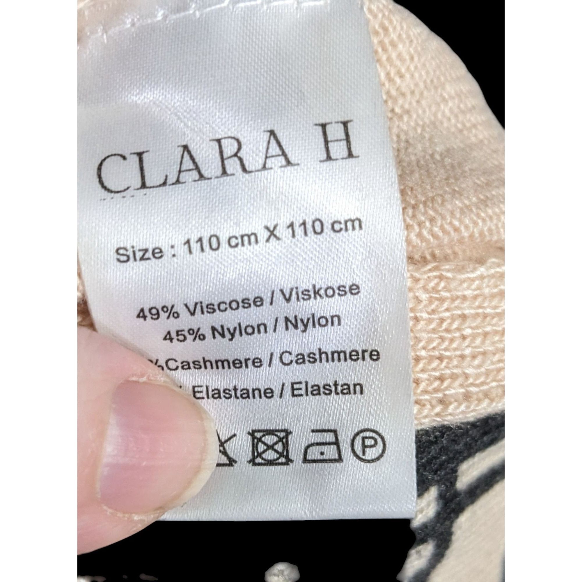 Other Clara H Star Pattern Beige & Black Knit Wrap Scarf Shawl 49x Size ONE SIZE - 7 Thumbnail