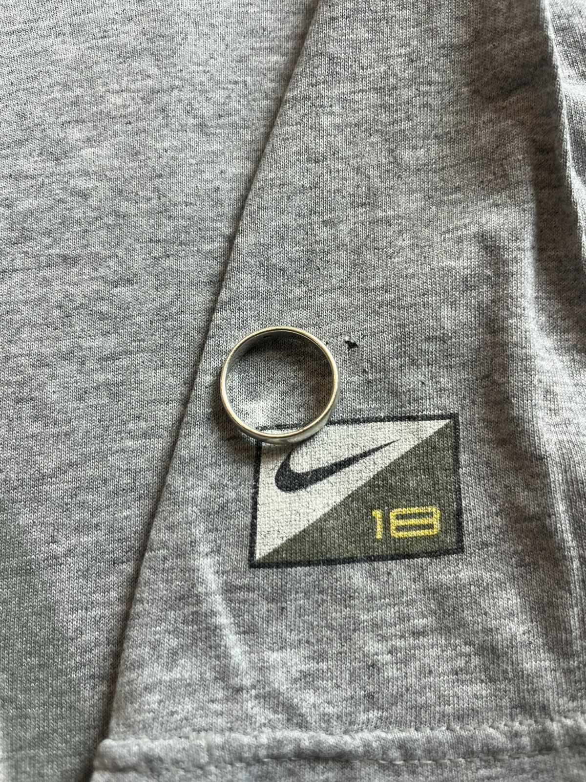 Nike Vintage NIKE SWOOSH 18 collection 90’s Tshirt Size US XL / EU 56 / 4 - 6 Thumbnail