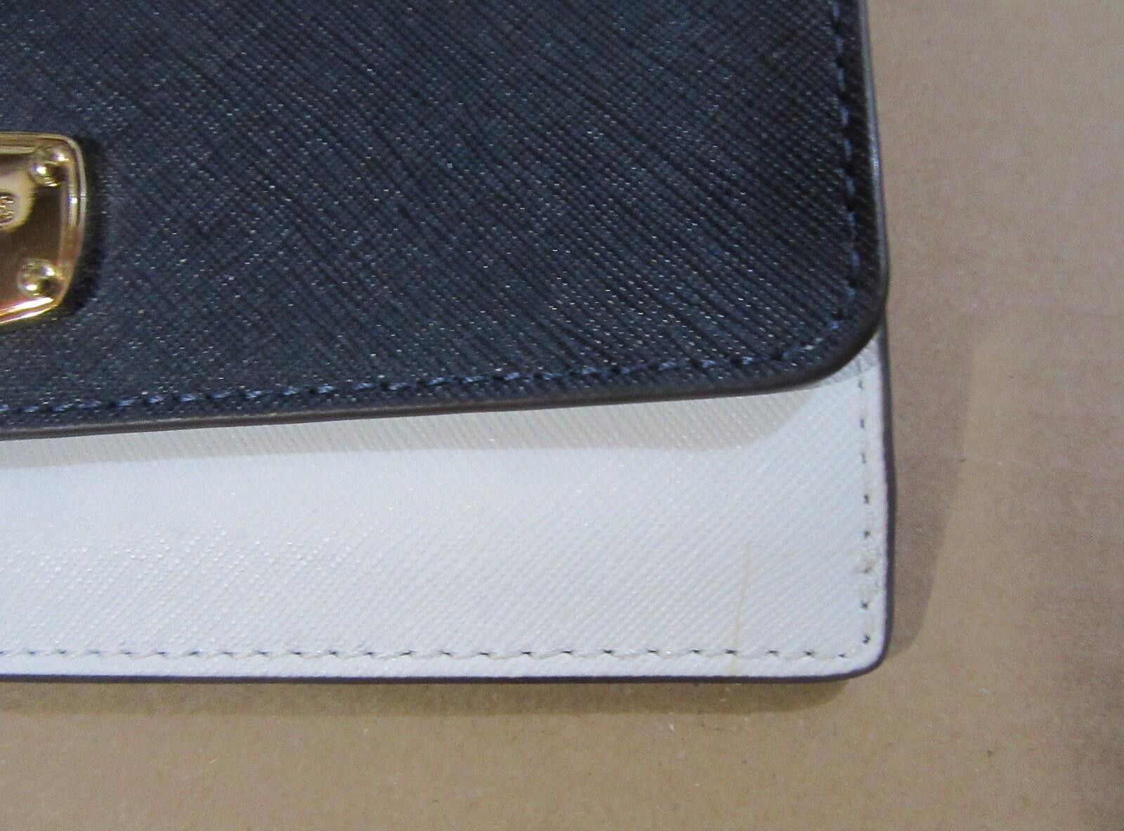 Michael Kors Michael Kors Jet Set Travel Leather Flat Wallet NWT Size ONE SIZE - 6 Thumbnail