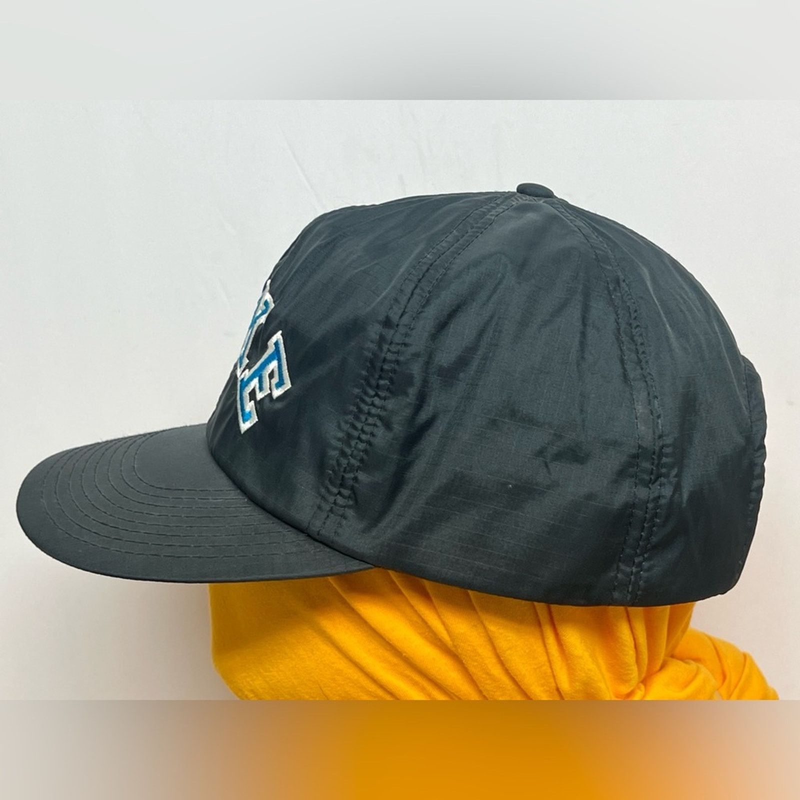 Nike VTG Nike Hat SnapBack Spell Out Nylon Rare 80s 90s CLEAN Size ONE SIZE - 5 Thumbnail