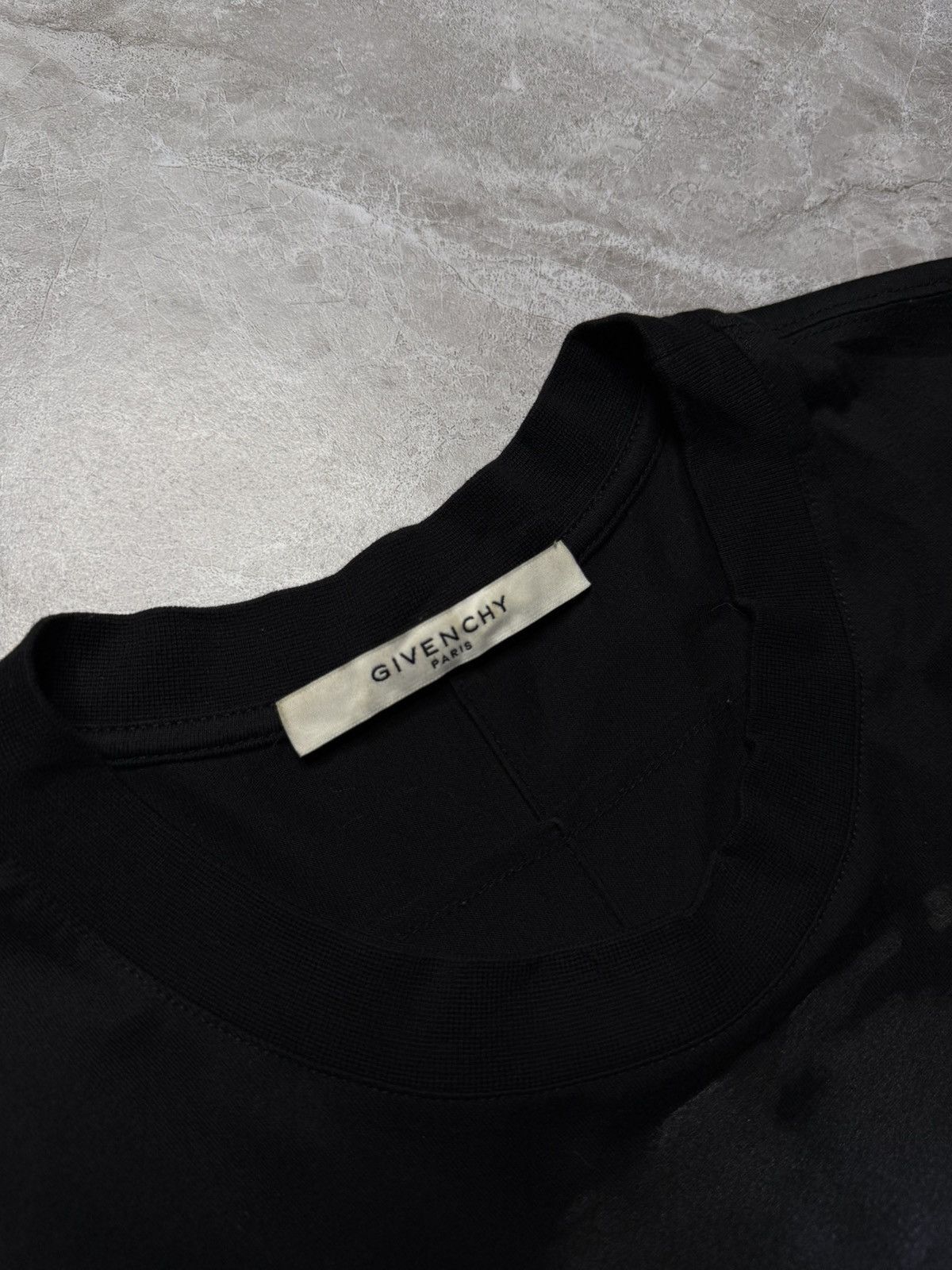 Givenchy Givenchy By Ricardo Tisci Mega Print Rottweiler Tee Size US M / EU 48-50 / 2 - 6 Thumbnail