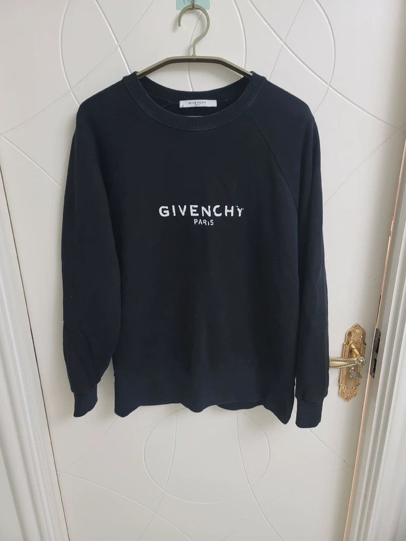 Givenchy Paris Crewneck Sweatshirt dmc