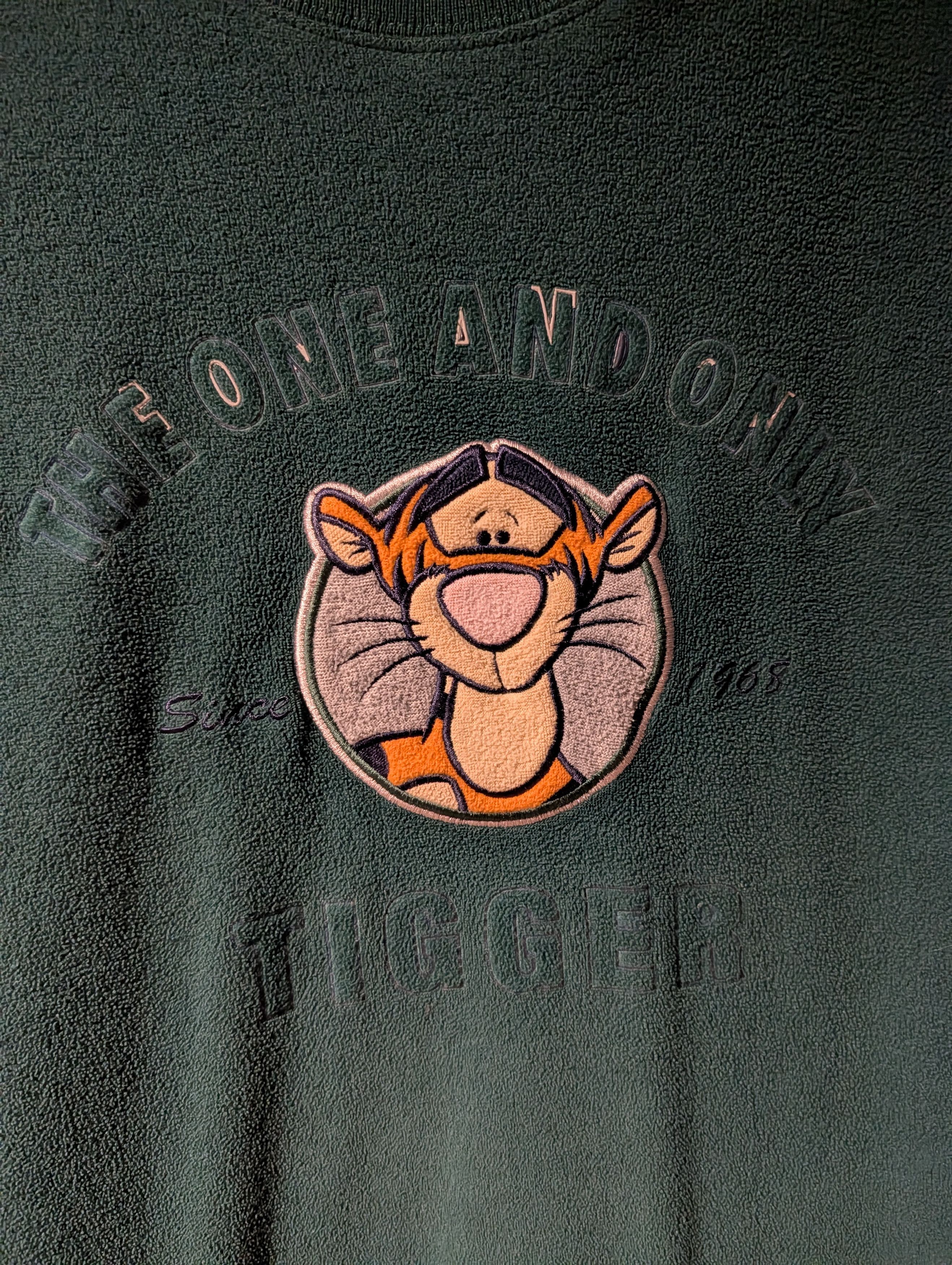 Disney Vintage Disney Tigger Embroidered Sweatshirt Medium Boxy Size US M / EU 48-50 / 2 - 2 Thumbnail