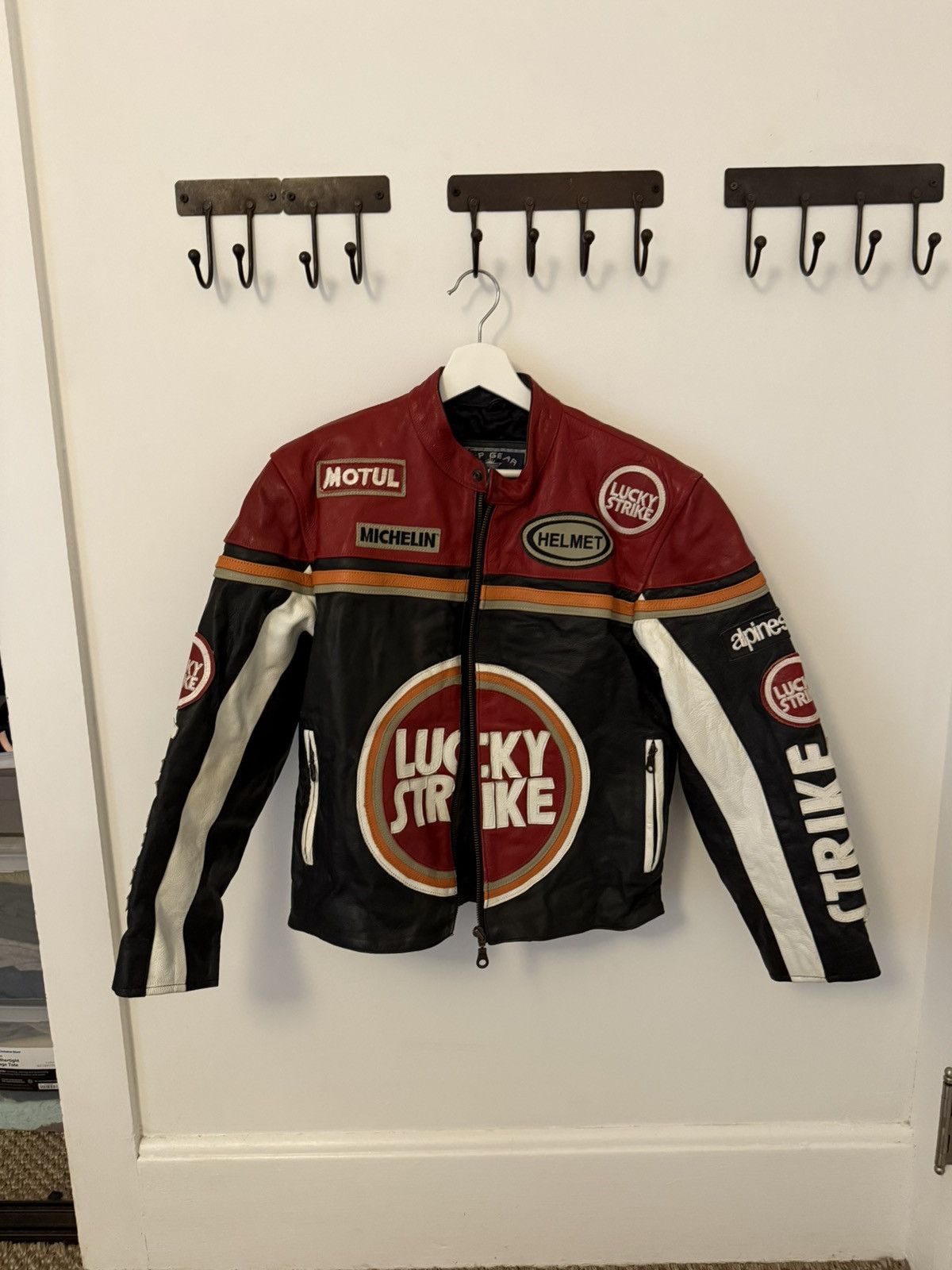 Vintage Vintage Lucky Strike Leather Jacket Size US S / EU 44-46 / 1 - 1 Thumbnail