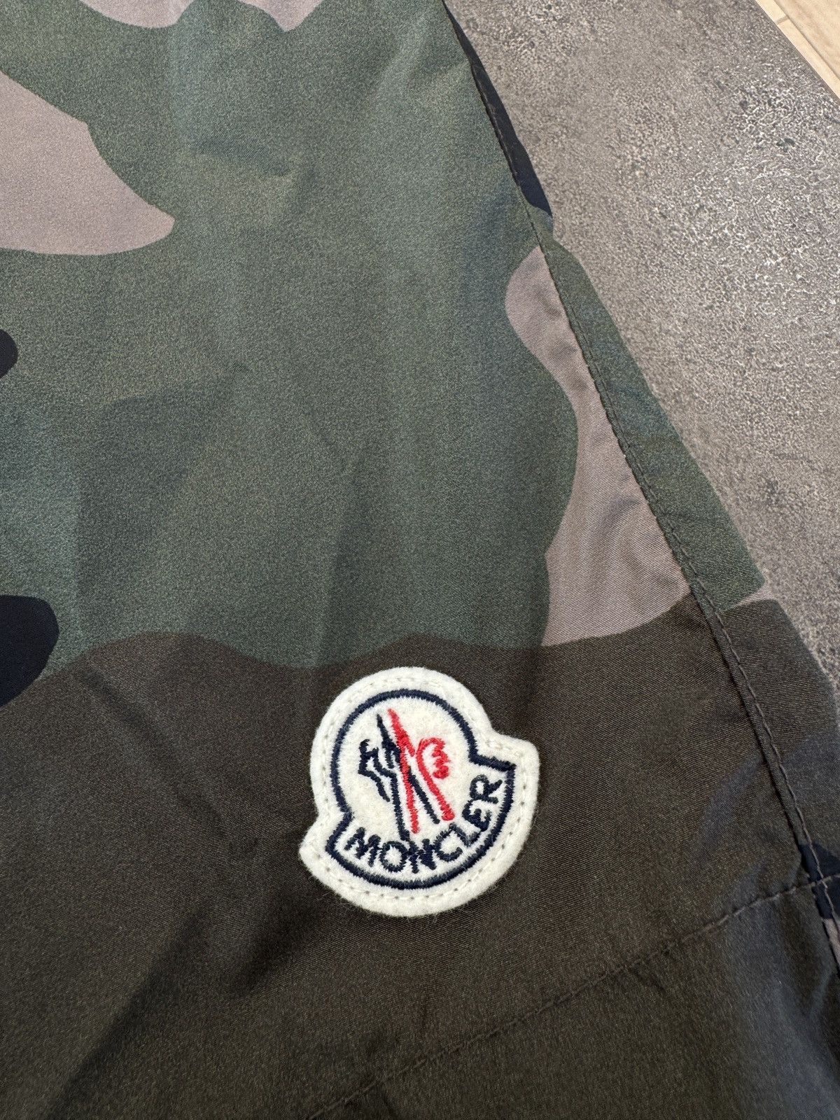 Moncler MONCLER Camouflage Swim Shorts Size US 42 / EU 58 - 5 Thumbnail