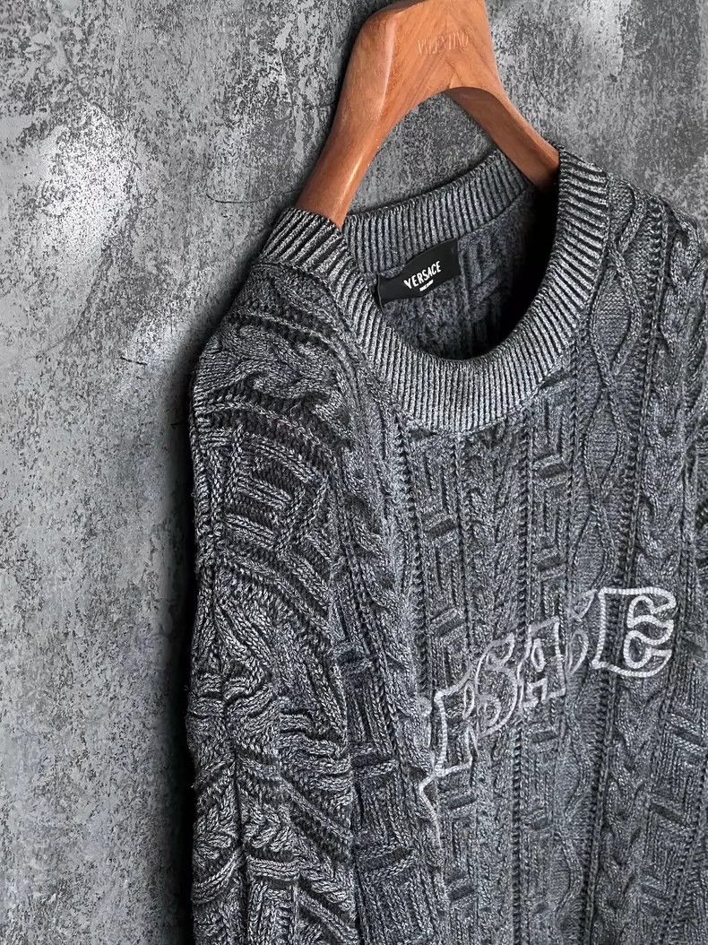Versace Versace Grey letter cotton sweater Size US M / EU 48-50 / 2 - 6 Thumbnail