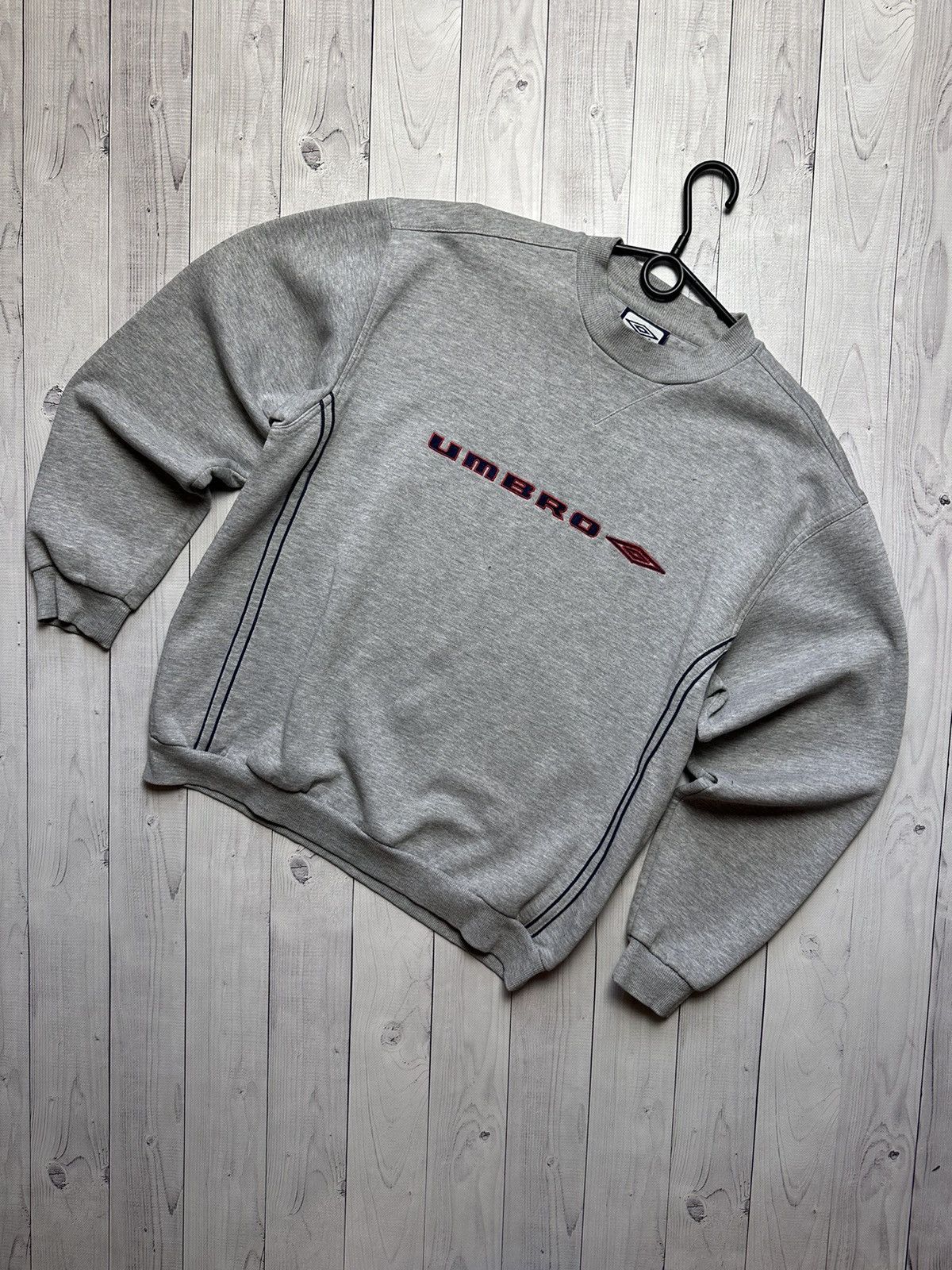 Vintage Umbro sweatshirt big logo size L