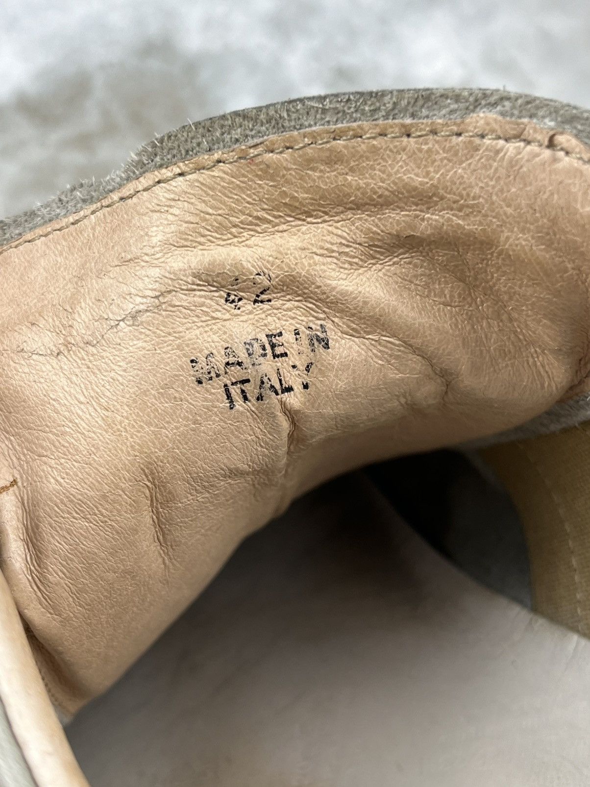 Maison Margiela AW06 Maison Margiela Vintage Grey Replica Gat Sneakers Size US 9 / EU 42 - 11 Thumbnail