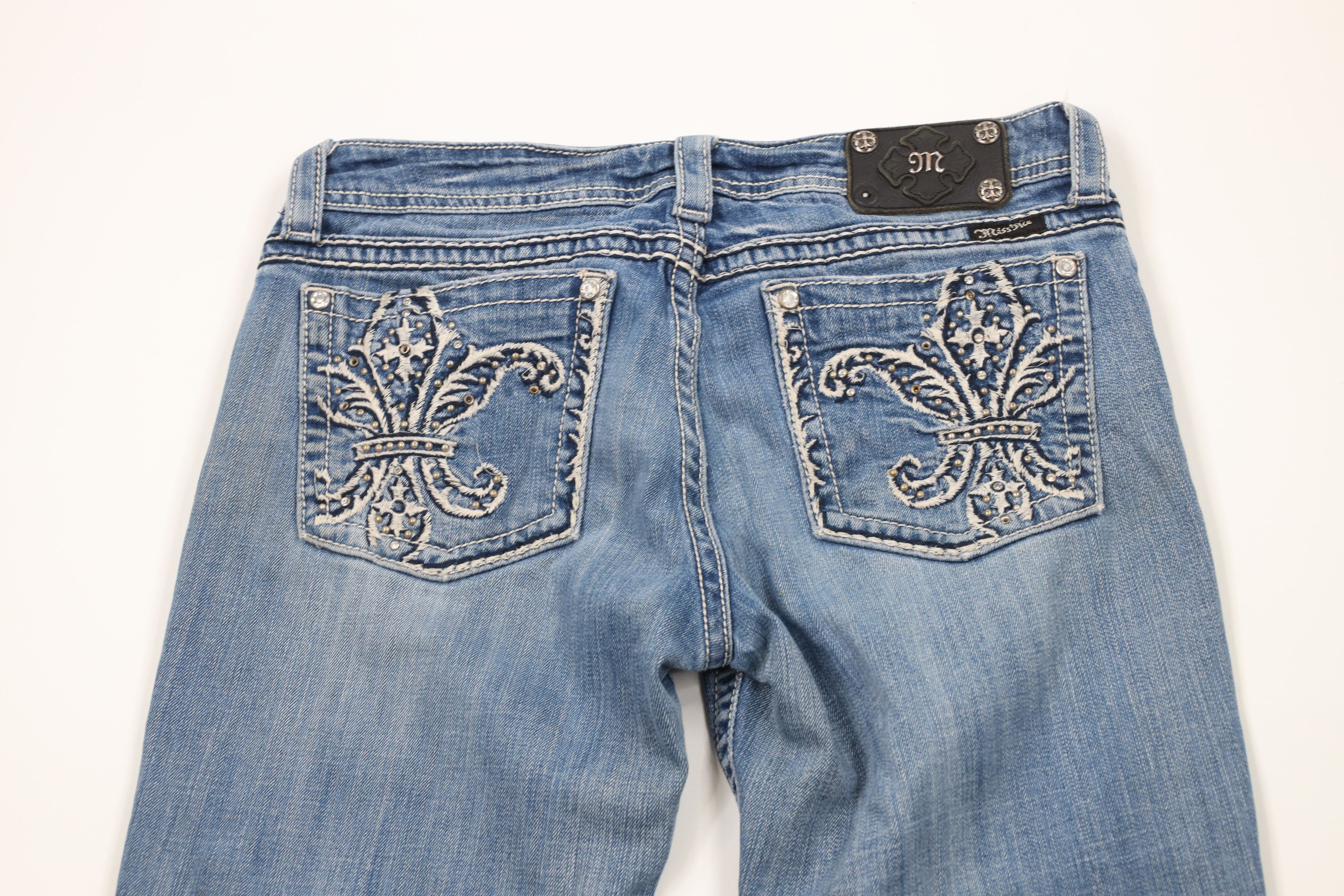 Miss Me × Vintage Miss Me Thick Stitch Fleur de Lis Cropped Stretch Jeans Size 32" / US 10 / IT 46 - 12 Thumbnail