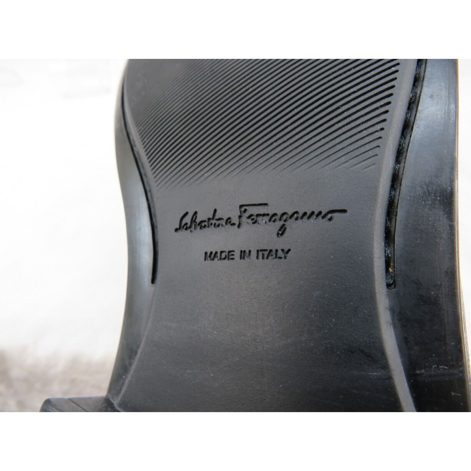 Salvatore Ferragamo LANZAROTE BLACK SAFFIANO LEATHER LOGO PENNY LOAFERS 11 D Size US 11 / EU 44 - 14 Thumbnail