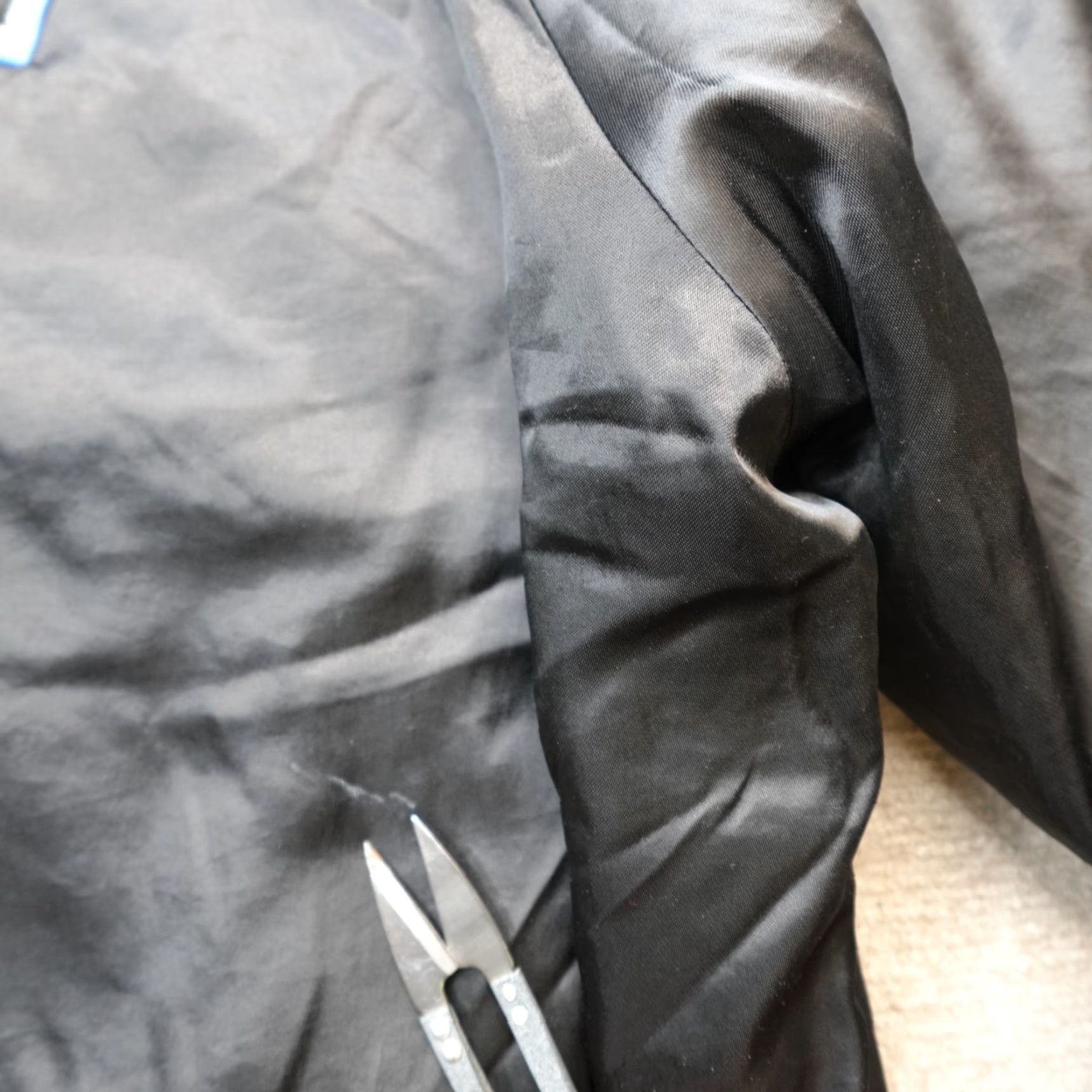Doublet VINTAGE Chevrolet Jacket XL Black Bomber Satin Double Sided Embroidered Men Size US XL / EU 56 / 4 - 4 Thumbnail
