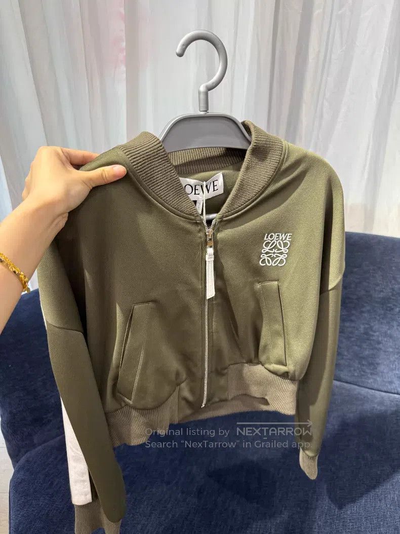 Loewe Loewe Military Green Short Bomber Jacket with Baseball Col Size M / US 6-8 / IT 42-44 - 1 Thumbnail