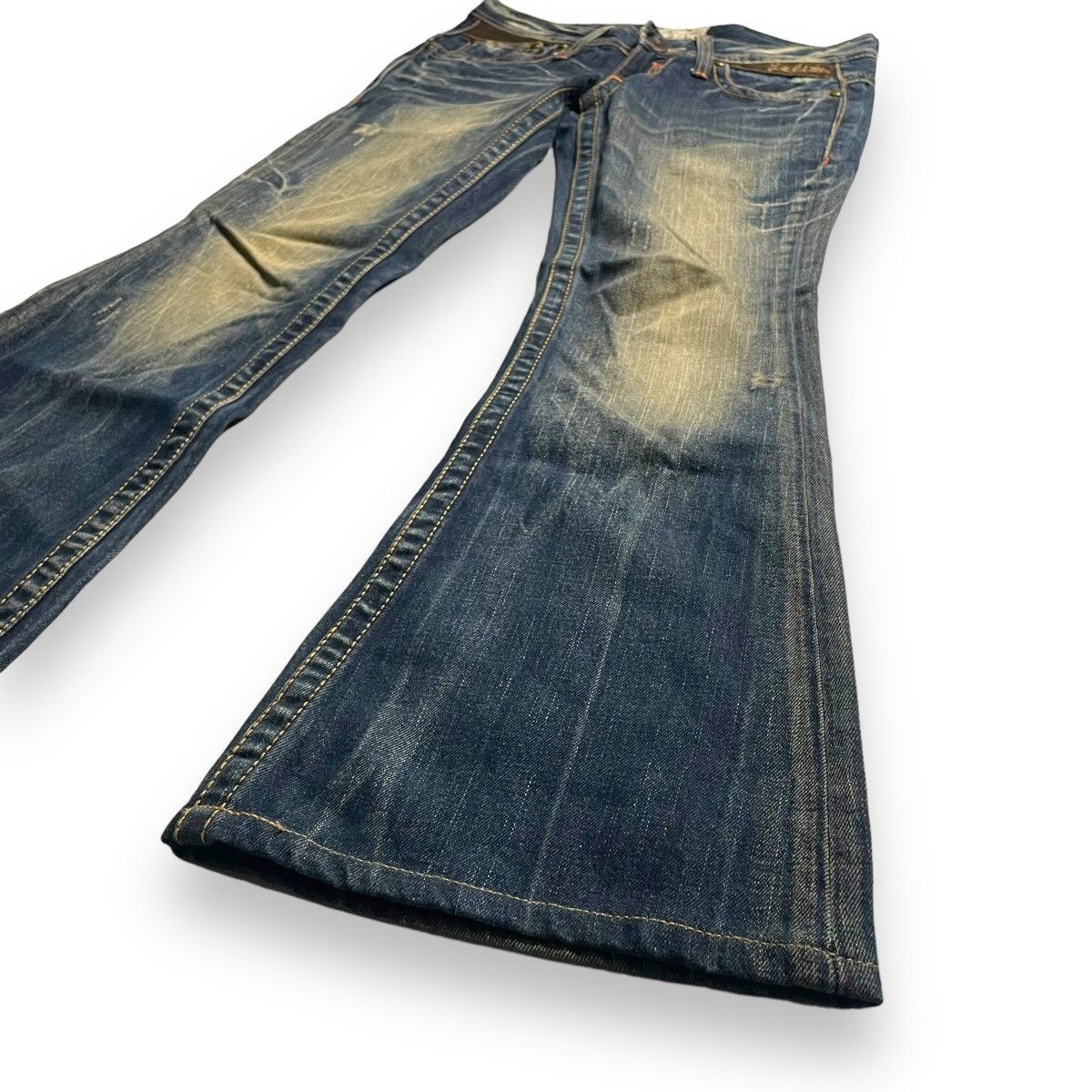 If Six Was Nine × Japanese Brand × Le Grande Bleu (L.G.B.) 🇯🇵 LOLITA RUSTY SUPER FLARE DENIM PANTS Size 30" / US 8 / IT 44 - 4 Thumbnail