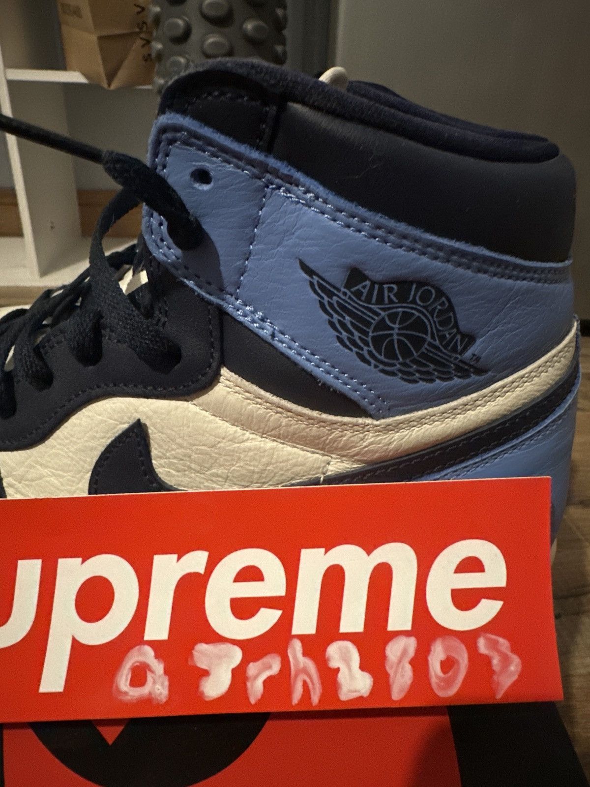 Jordan Brand × Nike Jordan 1 Retro High Obsidian UNC Size US 12 / EU 45 - 8 Thumbnail