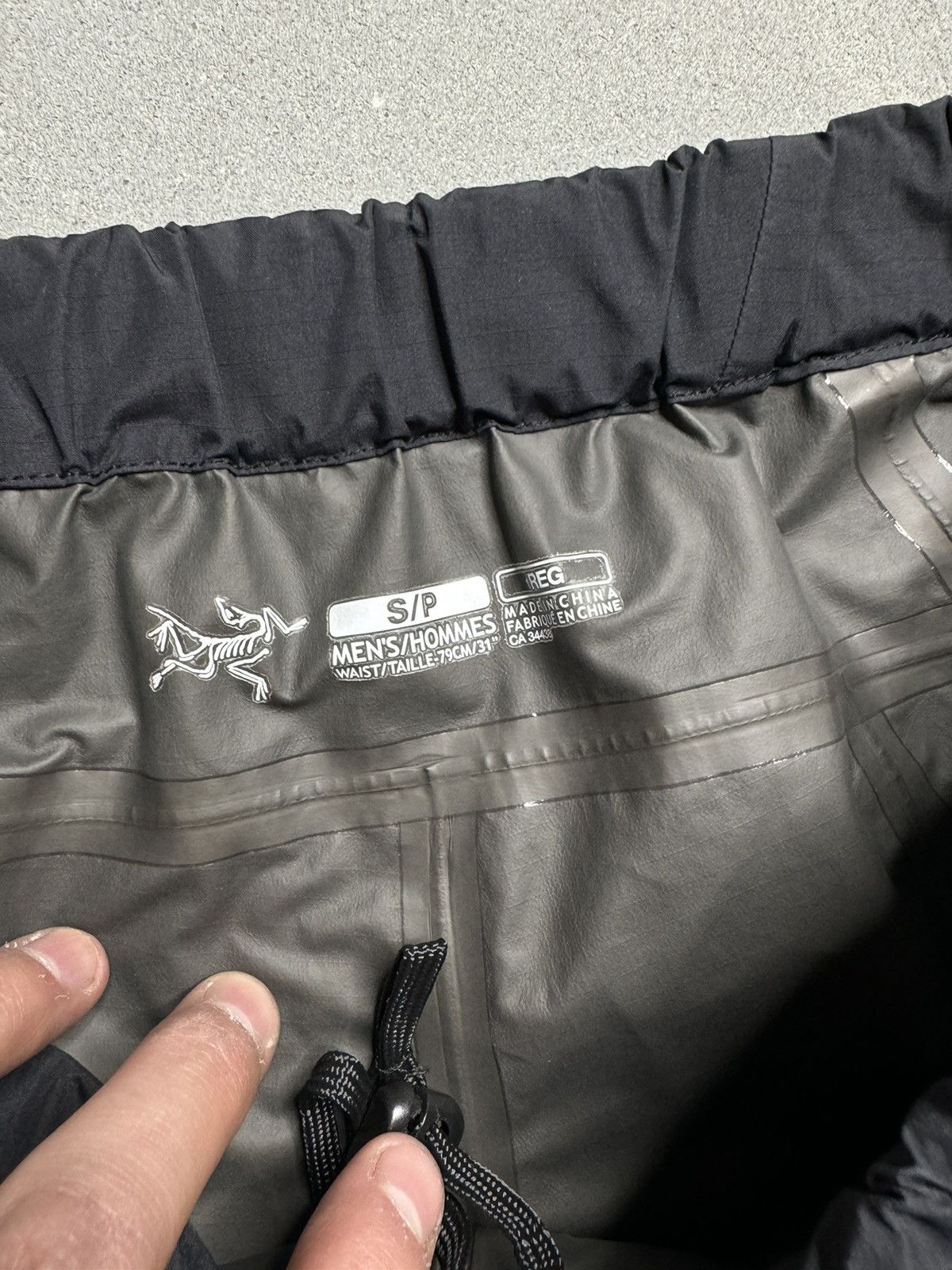 Arc'teryx × Goretex Arc’teryx Beta SL GORE-TEX Waterproof Pants (2013) Size US 31 - 6 Thumbnail