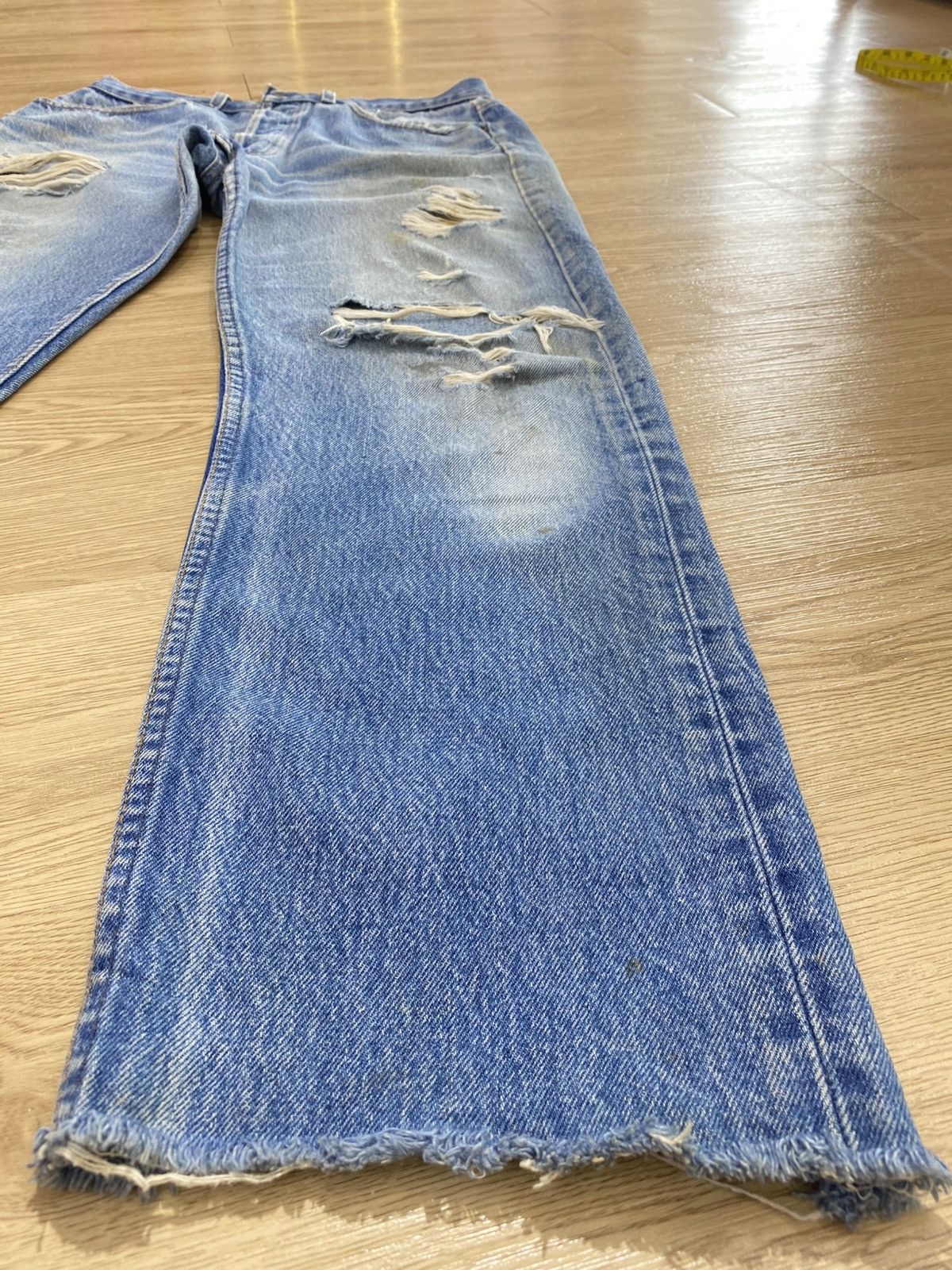 Levi's Vintage Clothing Vintage 90s Levis 501 Mud Wash Faded Distressed Style Jeans Size US 31 - 8 Thumbnail