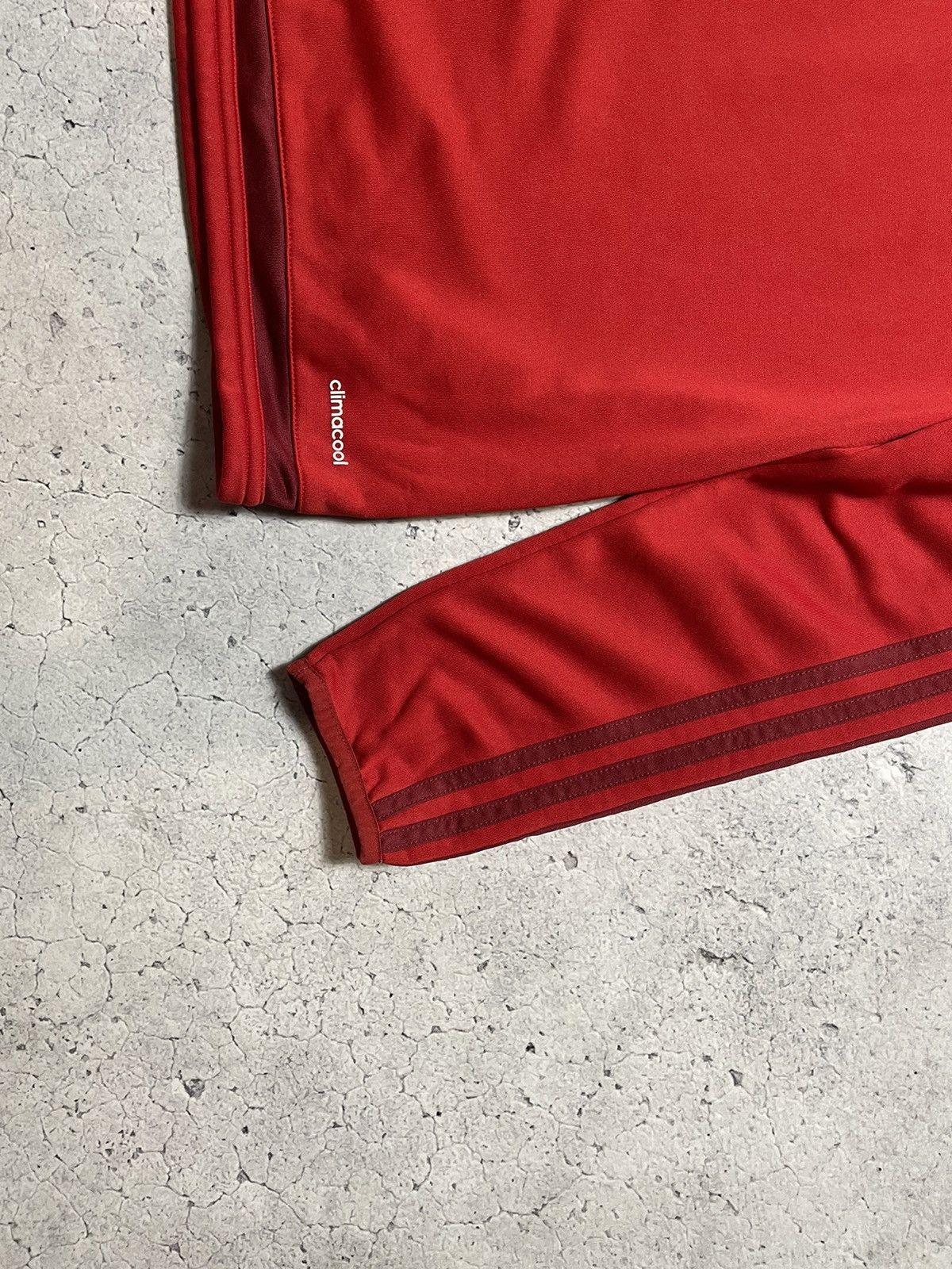 Adidas Vintage Adidas Bayern Munchen Blokecore Football Sweatshirt Size US S / EU 44-46 / 1 - 4 Thumbnail