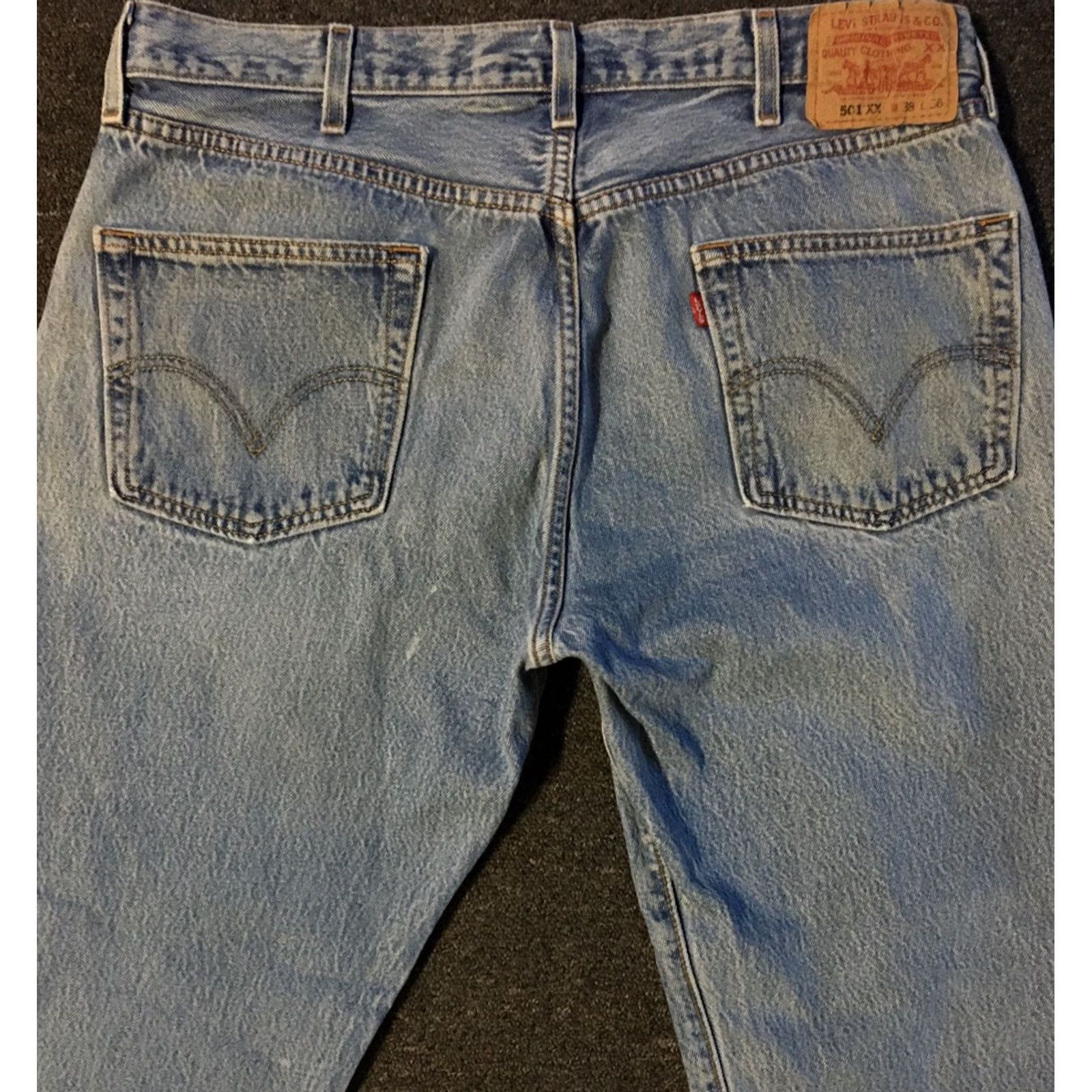 Levi's Levi's 501XX Jeans Button Fly Regular 36 Blue Denim Vintage 90s Grunge Punk Biker Straight Rise 32in Mens Size US 36 / EU 52 - 4 Thumbnail