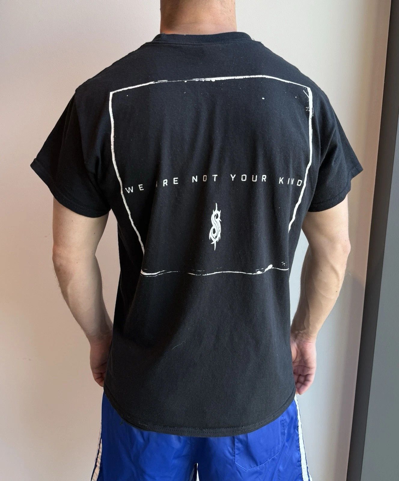 Gildan × Slipknot Slipknot We Are Not Your Kind 2019 Tour Graphic Shirt Size US M / EU 48-50 / 2 - 2 Thumbnail