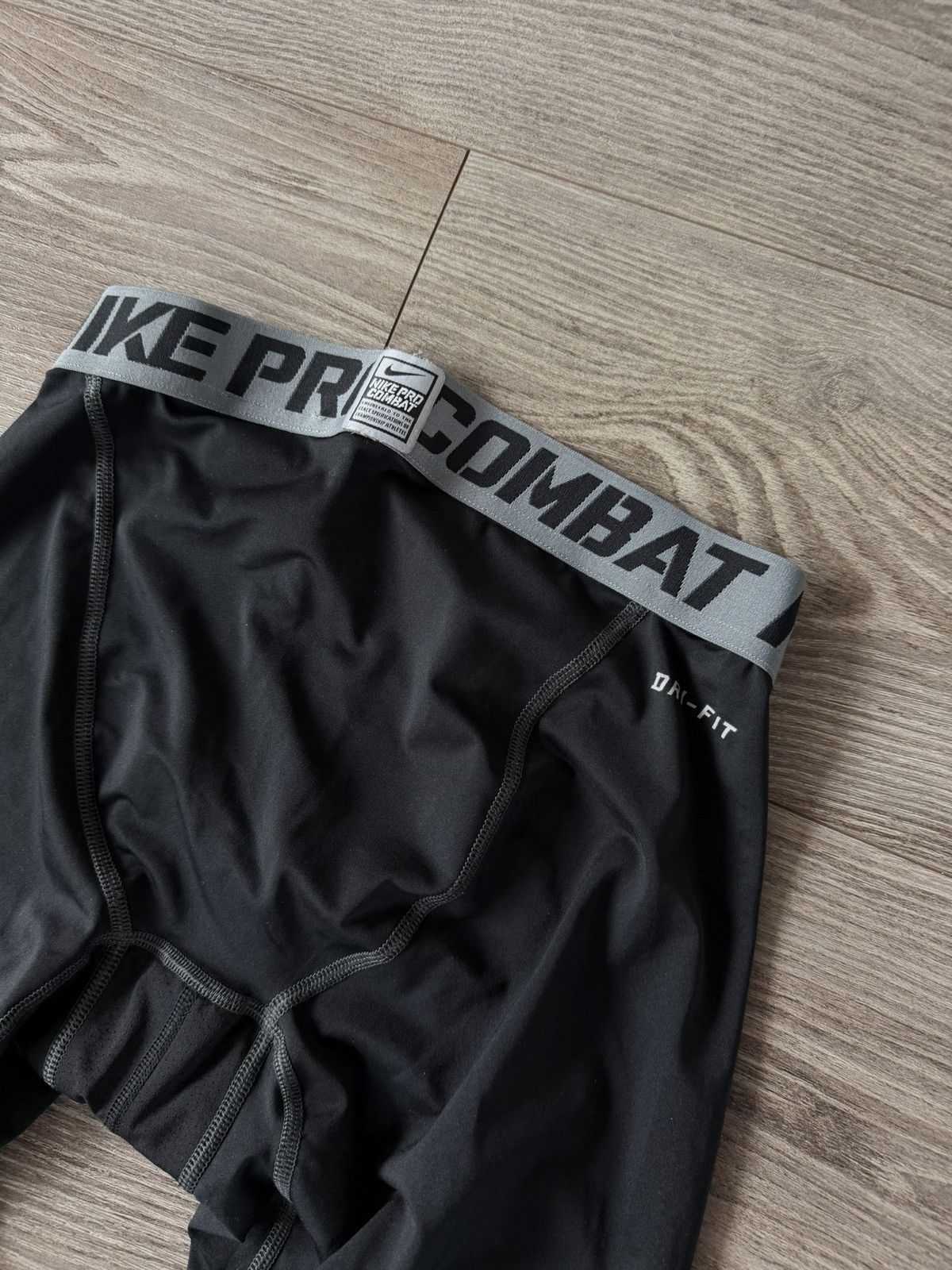 Nike ‼️Nike Pro Combat Dri-Fit Training Spandex Tights Pants‼️ Size US 34 / EU 50 - 15 Thumbnail