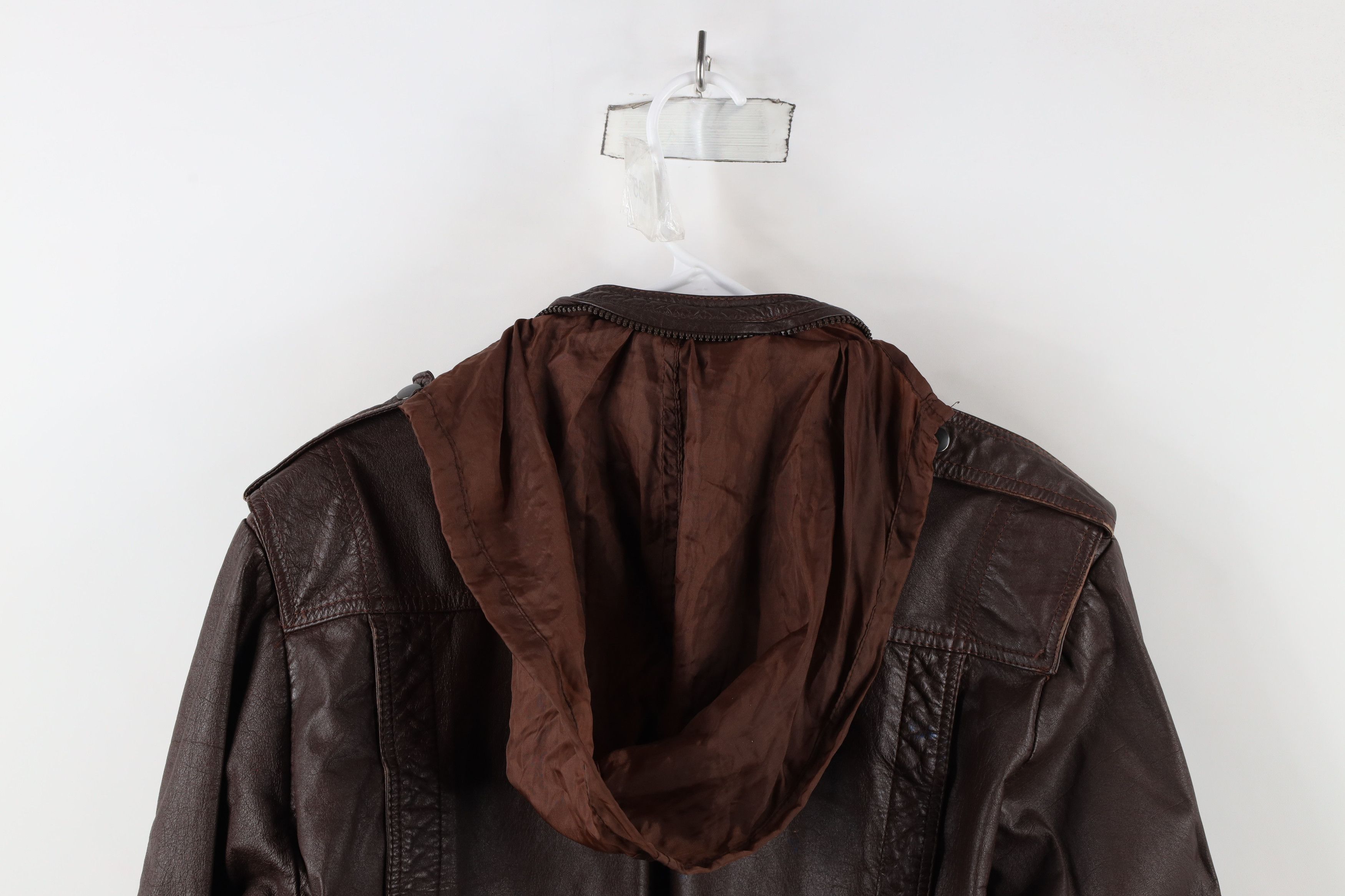 Vintage Vintage 70s Streetwear Hooded Leather Bomber Jacket Brown Size US L / EU 52-54 / 3 - 17 Thumbnail