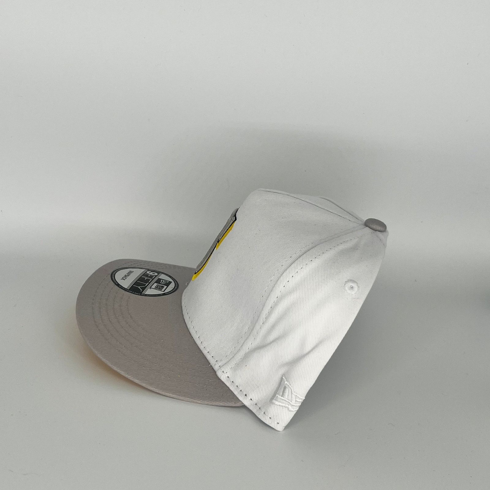 New Era White/Gray Seattle Marinas 20th Anniversary New Era MLB Size ONE SIZE - 2 Thumbnail