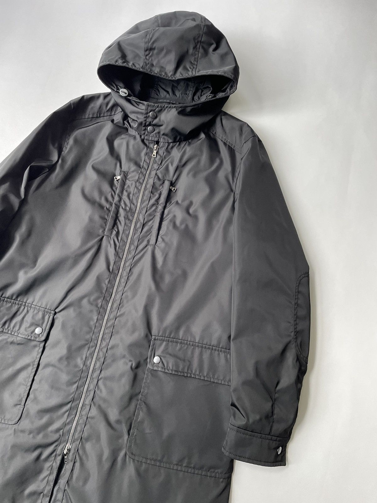 Prada Mid 2000s Black Nylon Utility Parka Size US L / EU 52-54 / 3 - 7 Thumbnail