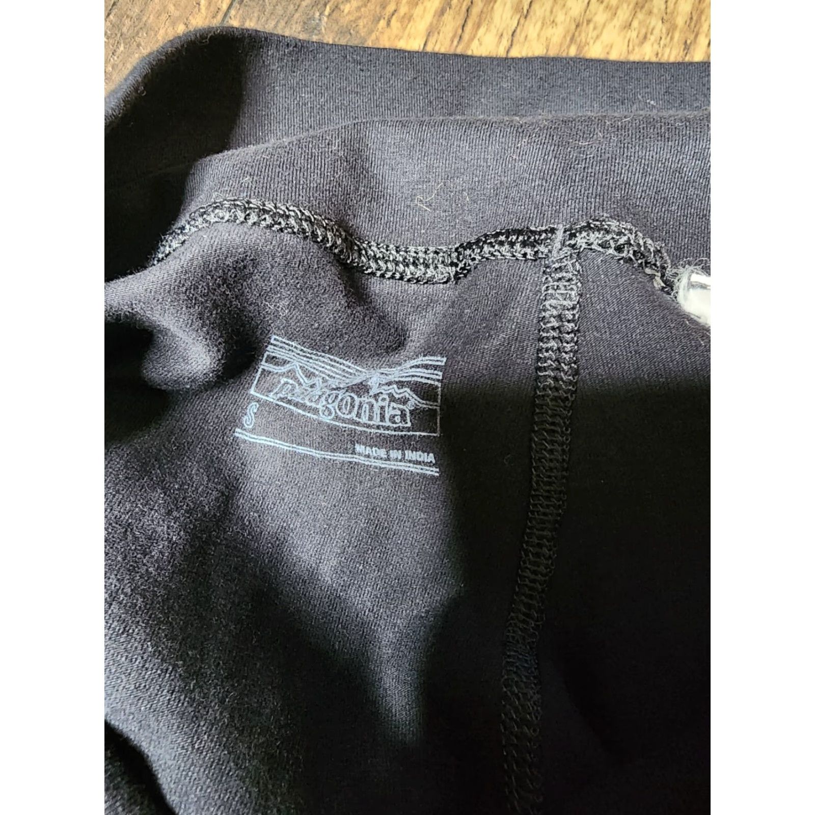 Patagonia Patagonia Leggings Womens S Flared Yoga Pants Nylon Blend Black Size 28" / US 6 / IT 42 - 4 Thumbnail