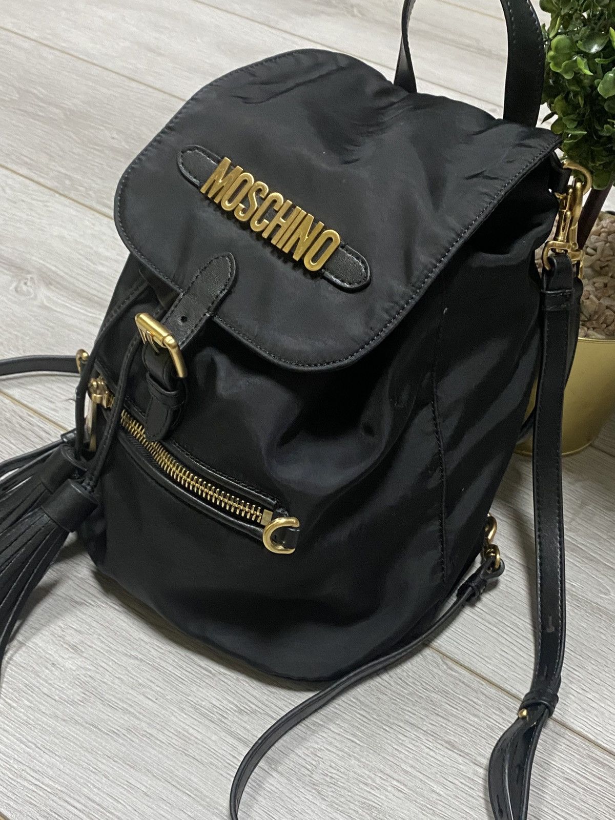 Moschino Moschino big gold logo backpack spell out Size ONE SIZE - 3 Thumbnail