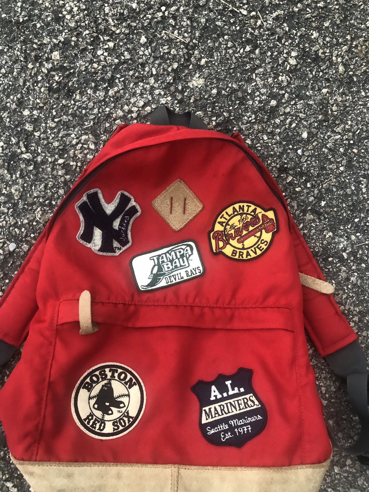 MLB Rare❗️Vintage MLB x Uniqlo Multi Patches Clup Bag Pack Size ONE SIZE - 5 Thumbnail