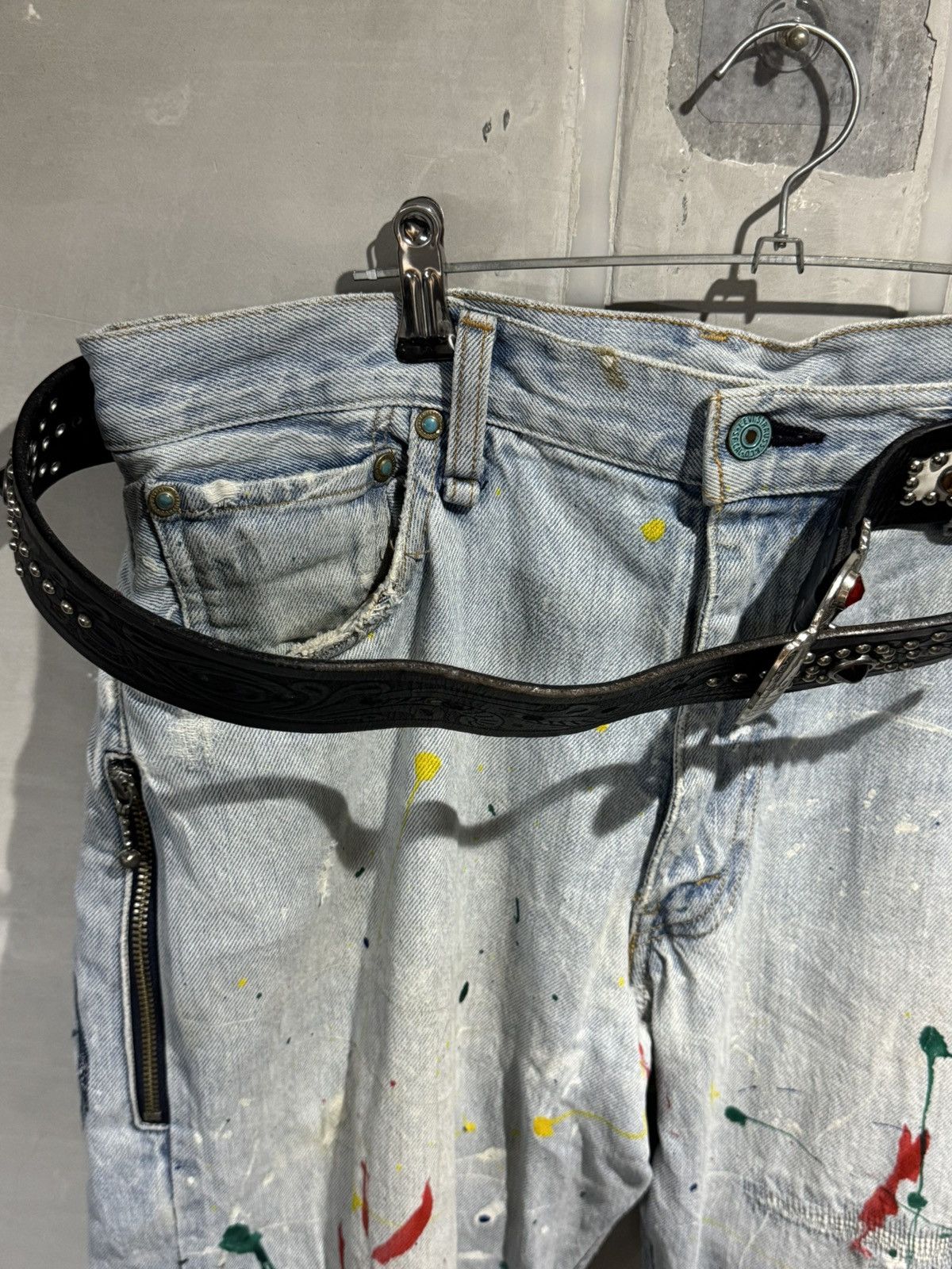 Fragment Design × Levi's Heavily Distressed Levis 505 x Fragment Design Selvedge Jean Size US 36 / EU 52 - 15 Thumbnail