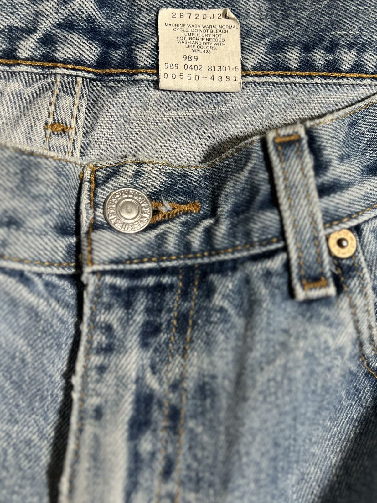 Levi's Vintage Clothing Vintage Levi’s Jeans Size US 34 / EU 50 - 8 Thumbnail
