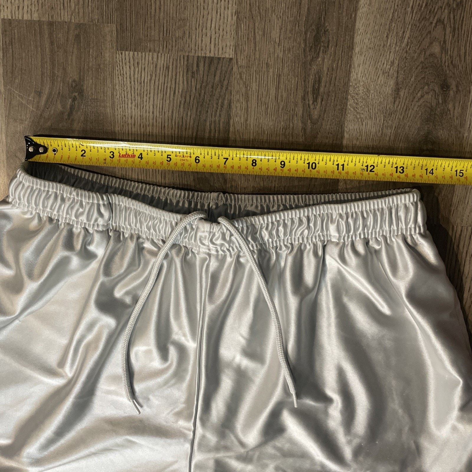 Athletic Works Silver Athletic Works Shiny Basketball Y2K Shorts Mens L Size US 36 / EU 52 - 4 Thumbnail