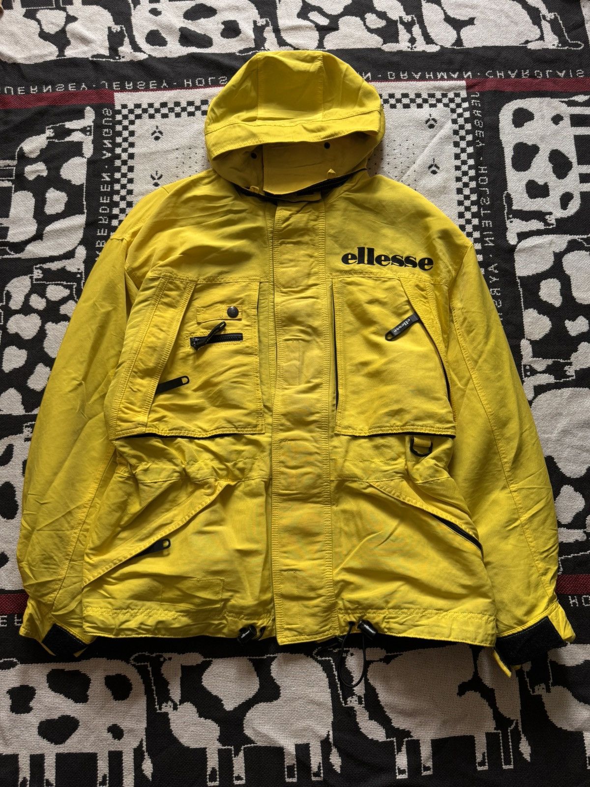 Ellesse × Goldwin Vintage Ellesse x Goldwin multi pocket boxy fit