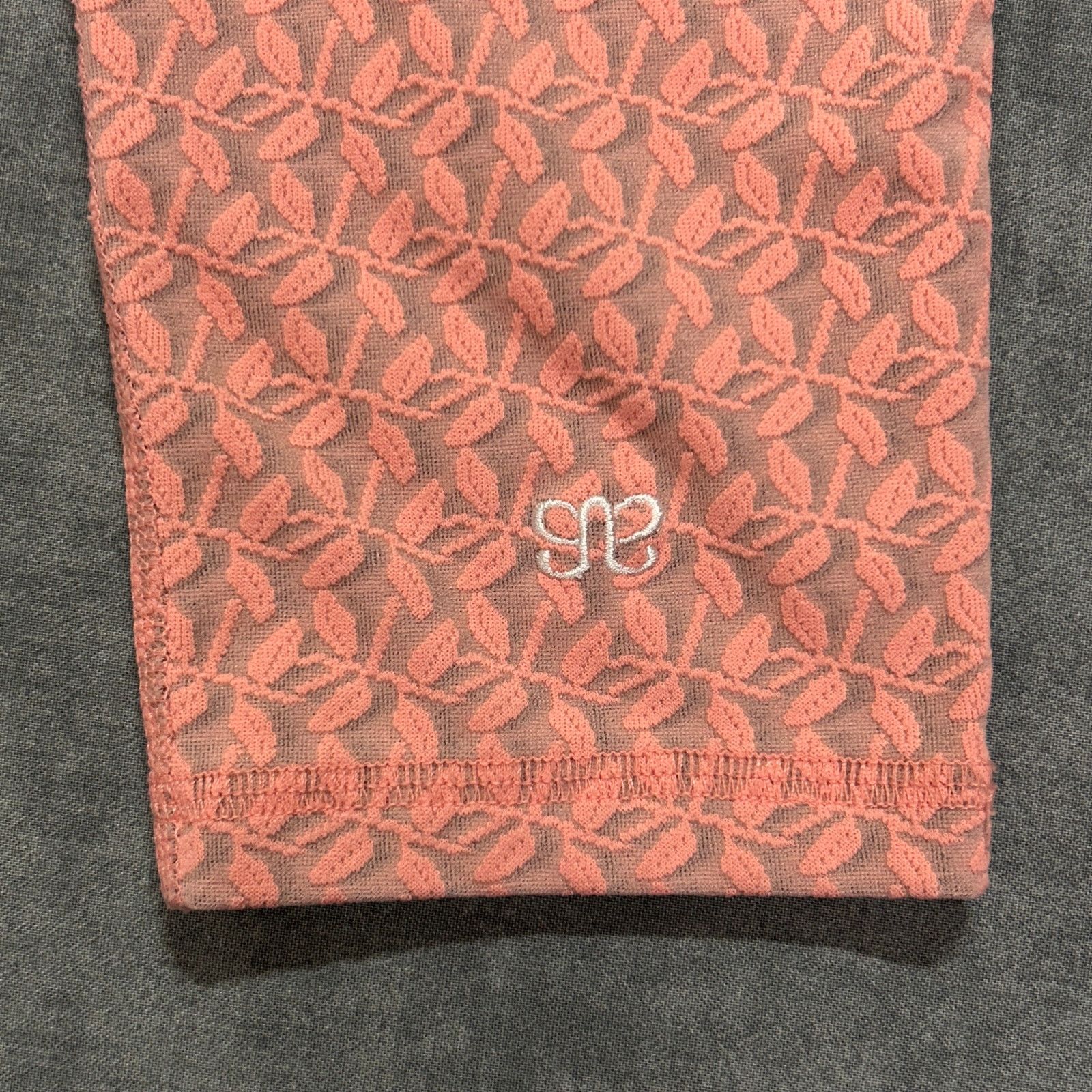 Other Albion Fit Antigua leaf print textured capris pink womens M Size 26" / US 2 / IT 38 - 4 Thumbnail