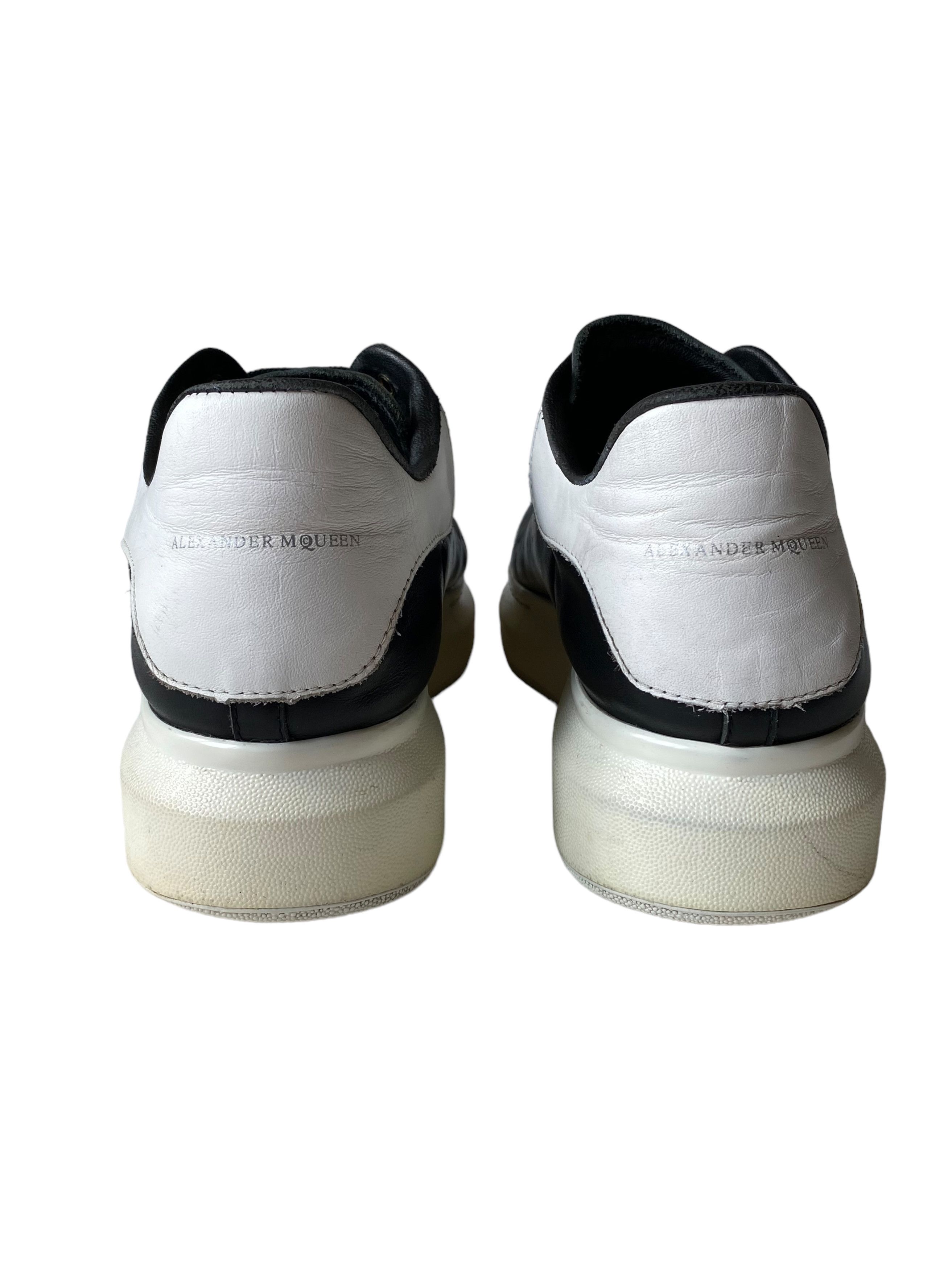 Alexander McQueen Alexander McQueen Oversized Sneakers Size US 9 / EU 42 - 3 Thumbnail